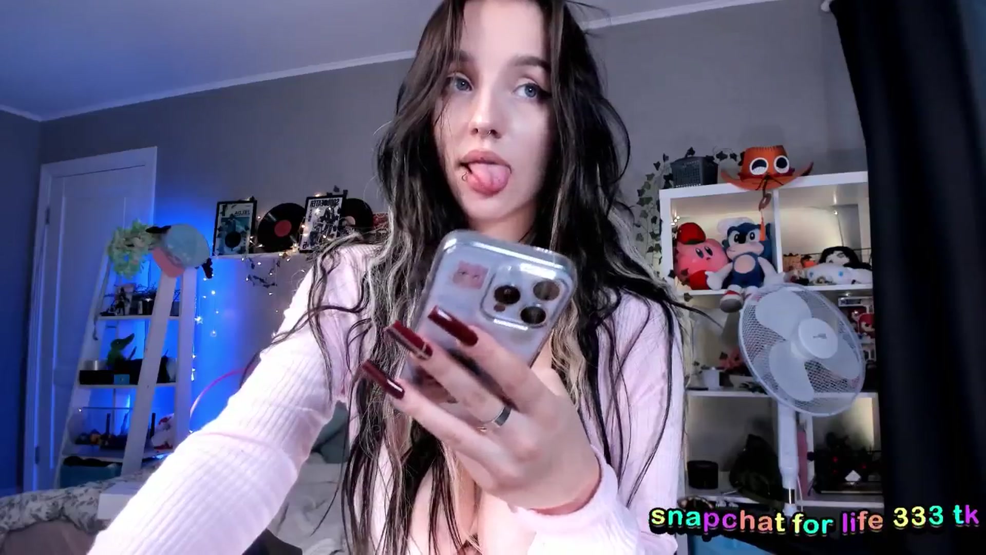 Gallery image thumbnail from Its_Nokia's myfreecams stream on, 08/15/2025, 09:41 image 14 of 20