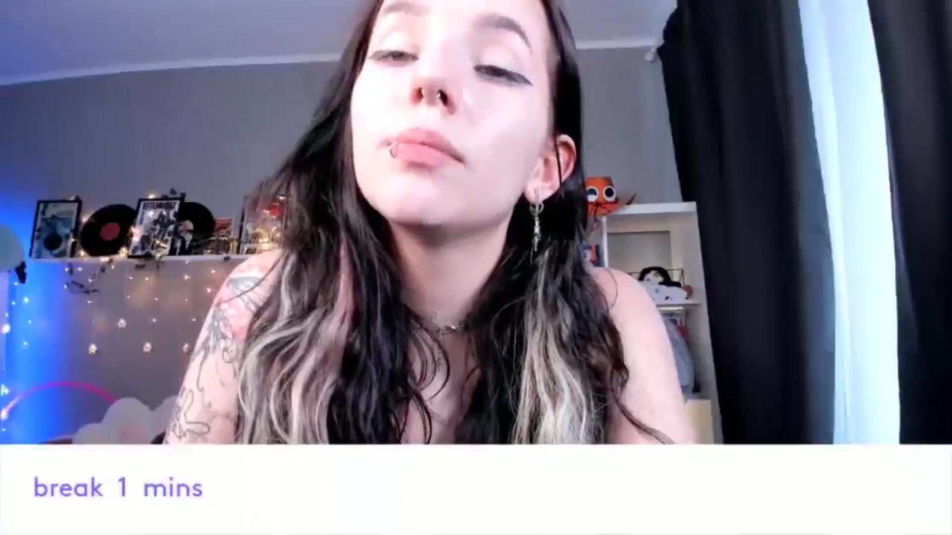 Gallery image thumbnail from Its_Nokia's myfreecams stream on, 08/22/2025, 10:02 image 12 of 20