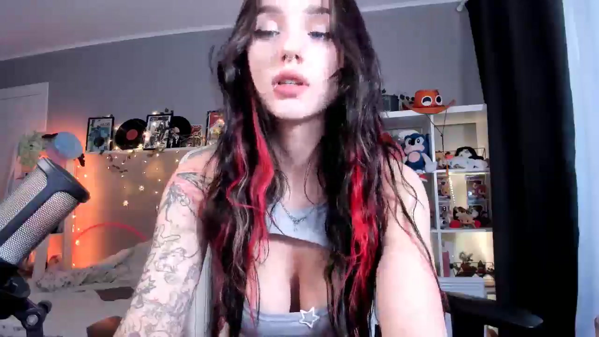 Gallery image thumbnail from Its_Nokia's myfreecams stream on, 08/27/2025, 10:04 image 3 of 20