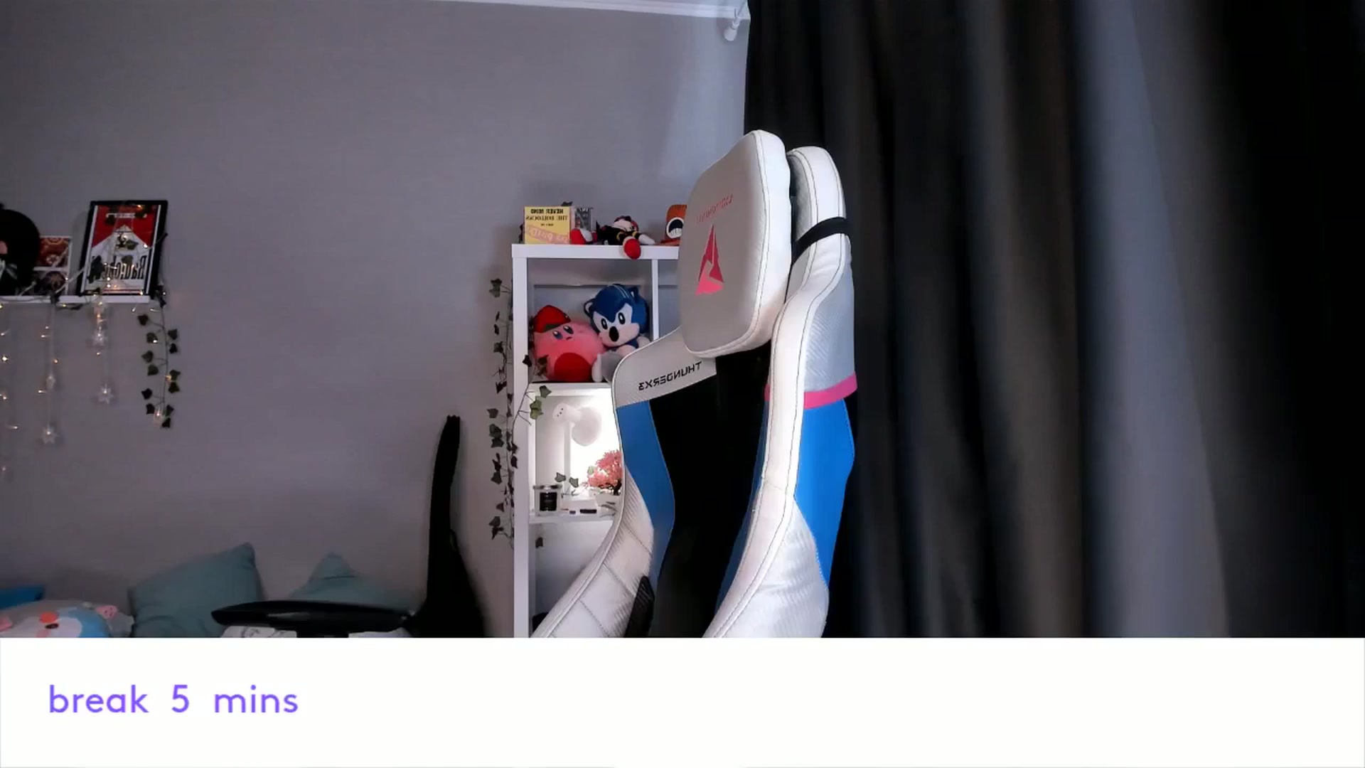 Gallery image thumbnail from Its_Nokia's myfreecams stream on, 09/11/2025, 10:01 image 10 of 20
