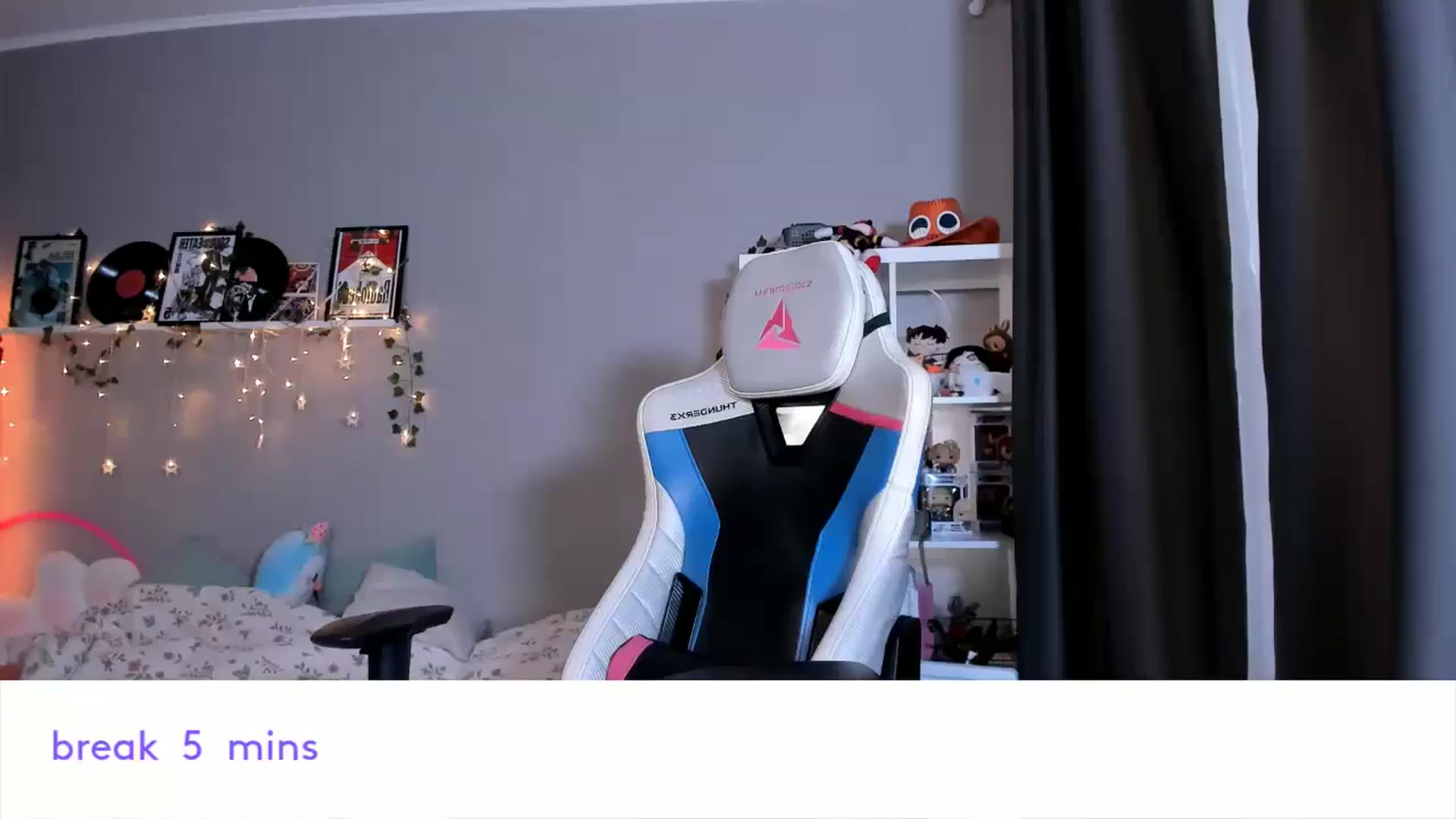 Gallery image thumbnail from Its_Nokia's myfreecams stream on, 09/15/2025, 08:47 image 13 of 20