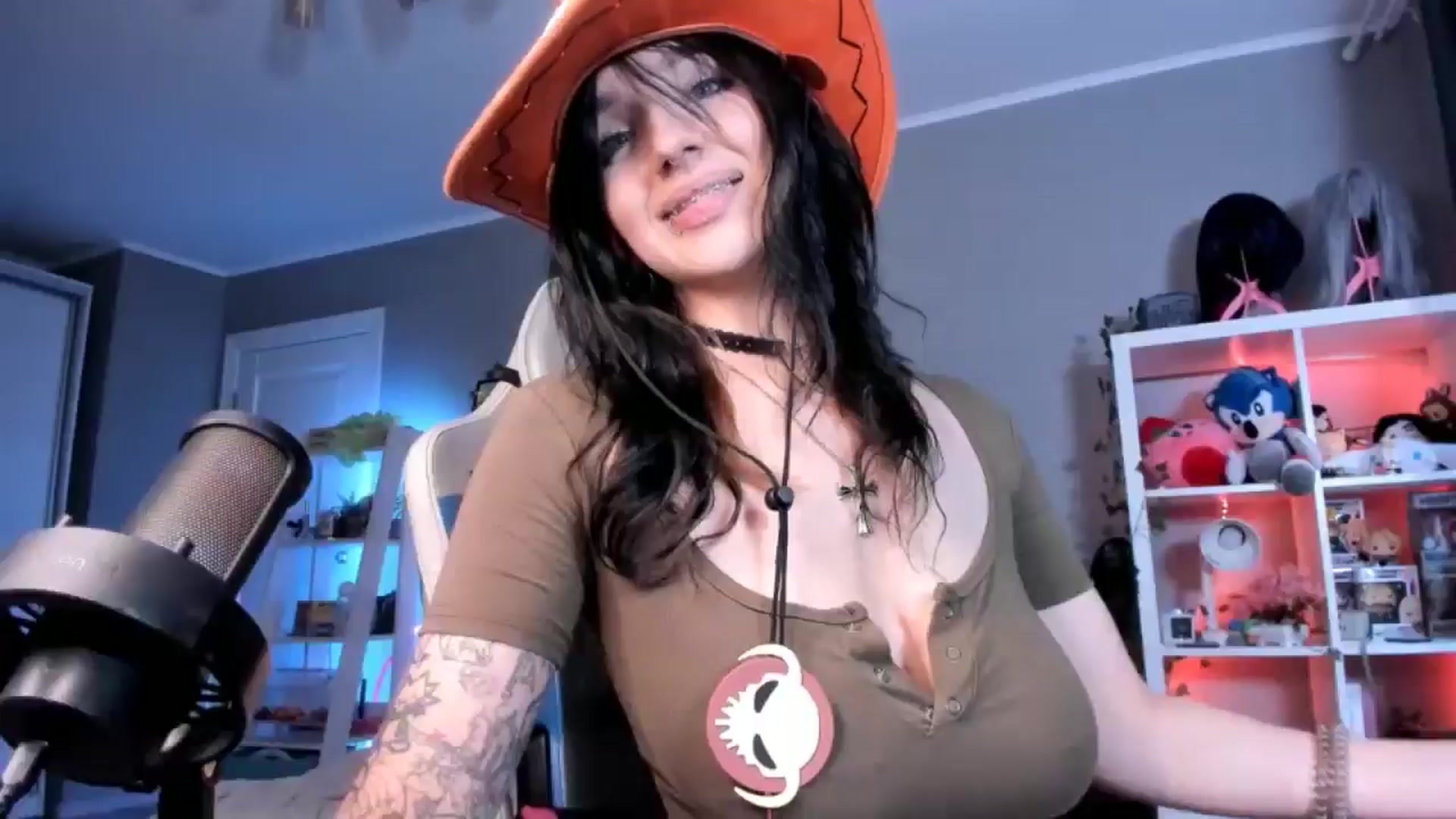 Gallery image thumbnail from Its_Nokia's myfreecams stream on, 10/15/2025, 10:01 image 15 of 20