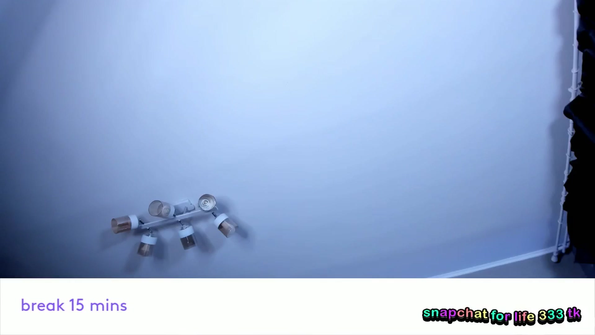 Gallery image thumbnail from Its_Nokia's myfreecams stream on, 12/17/2025, 10:04 image 4 of 20