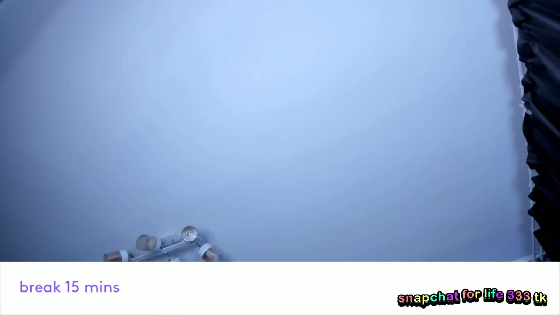 Gallery image thumbnail from Its_Nokia's myfreecams stream on, 12/24/2025, 10:08 image 9 of 20