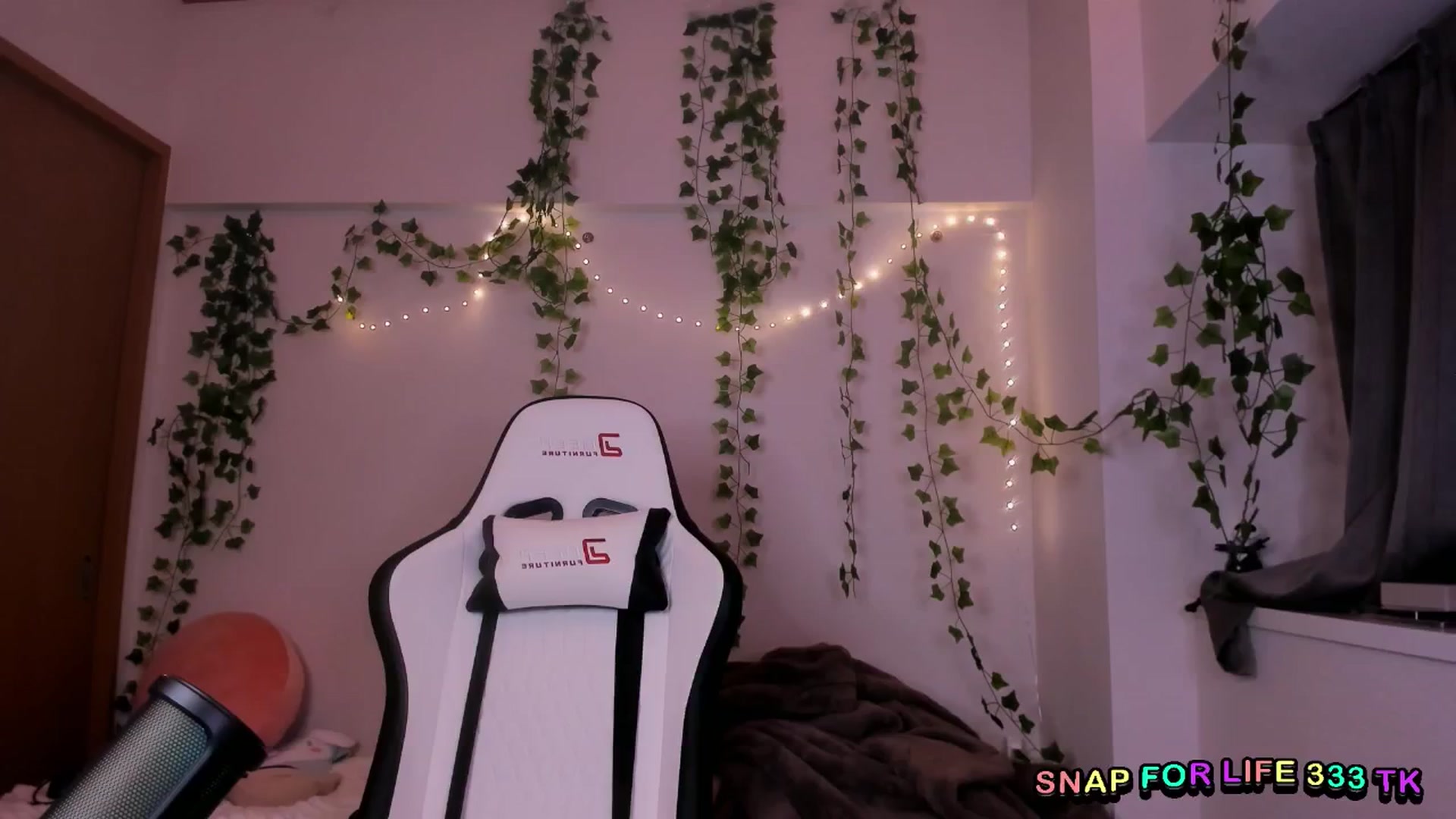 Gallery image thumbnail from Its_Nokia's myfreecams stream on, 02/03/2026, 10:01 image 4 of 20