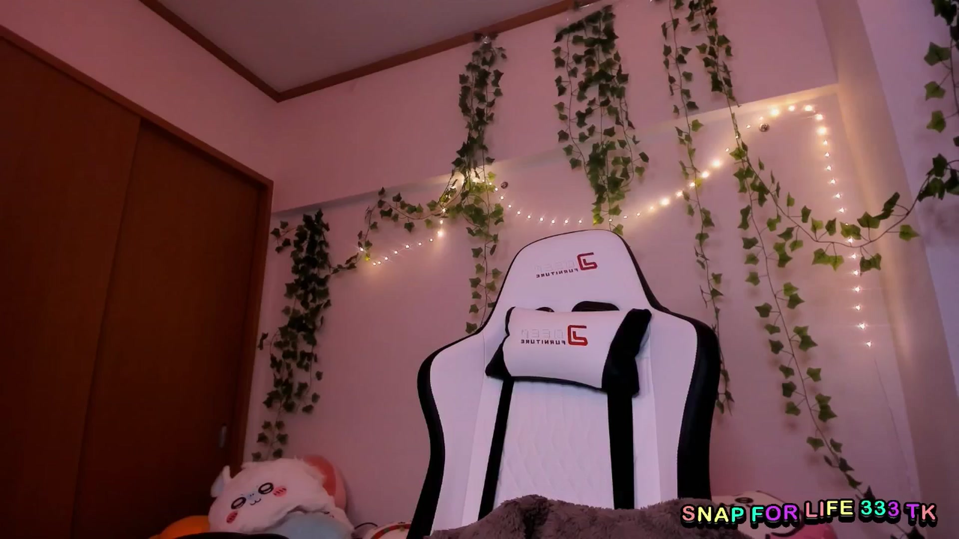 Gallery image thumbnail from Its_Nokia's myfreecams stream on, 02/04/2026, 09:55 image 5 of 20