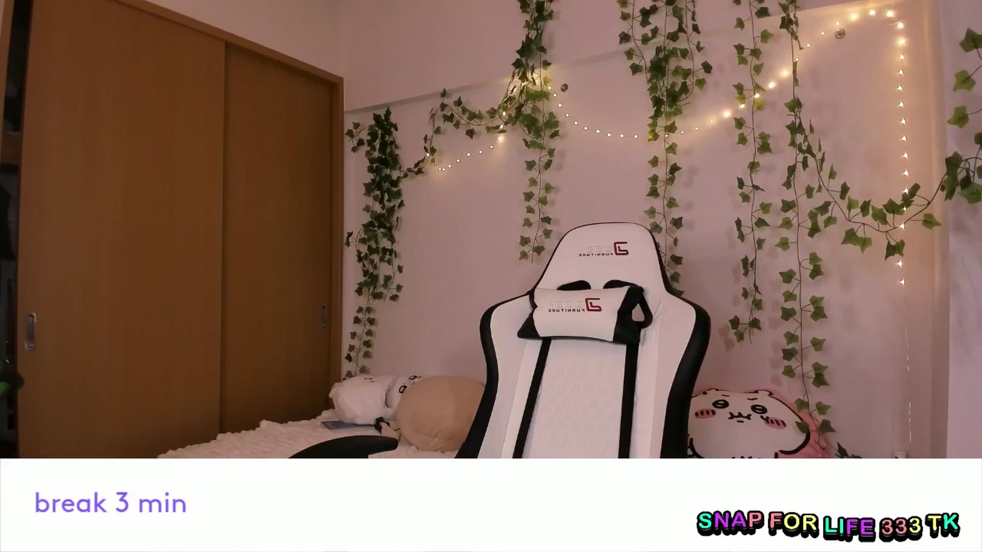 Gallery image thumbnail from Its_Nokia's myfreecams stream on, 02/09/2026, 08:35 image 7 of 20
