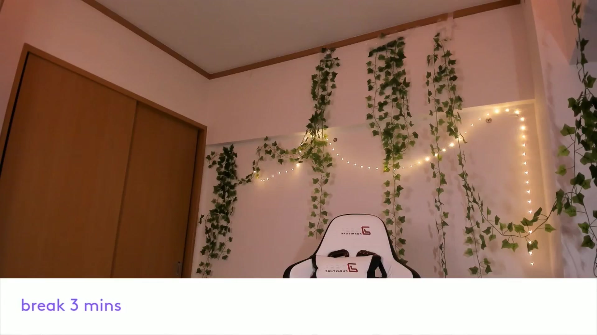 Gallery image thumbnail from Its_Nokia's myfreecams stream on, 02/19/2026, 09:30 image 10 of 20