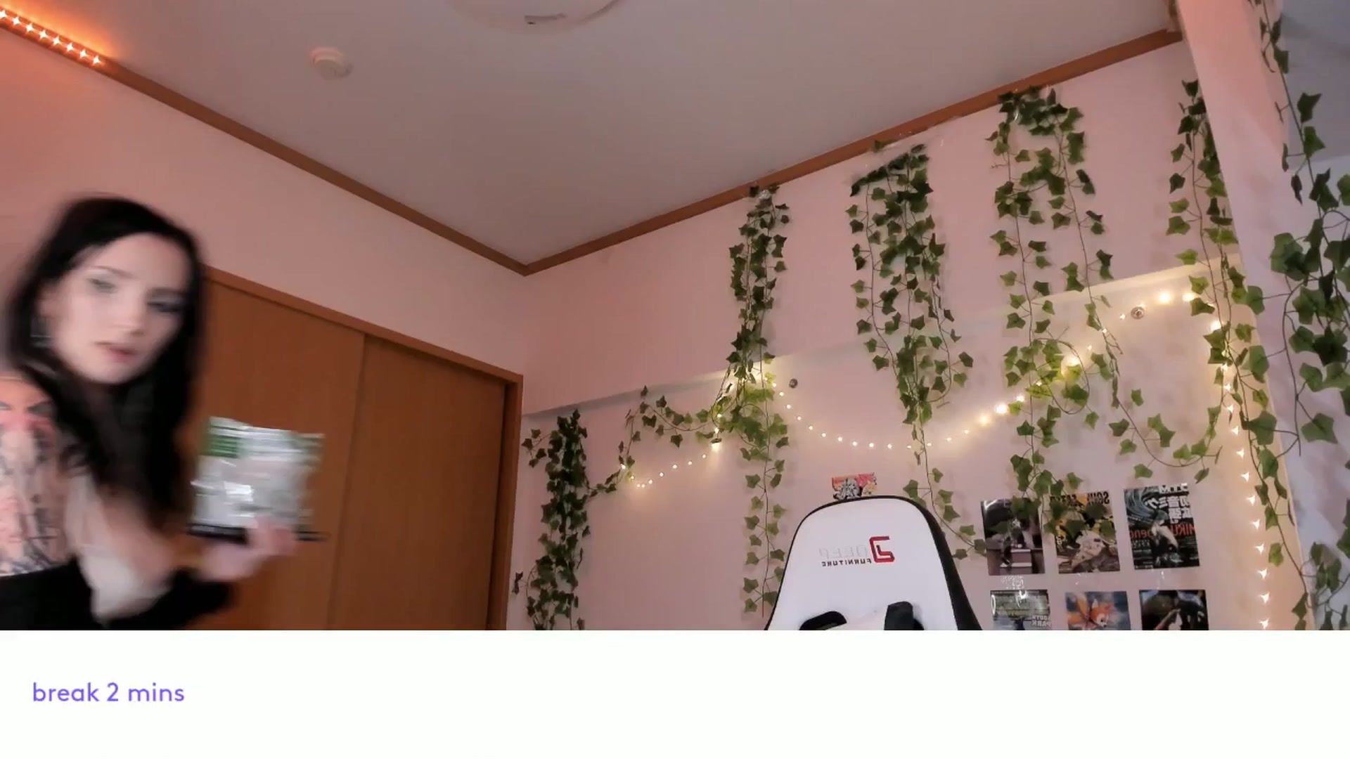 Gallery image thumbnail from Its_Nokia's myfreecams stream on, 03/19/2026, 07:59 image 7 of 20