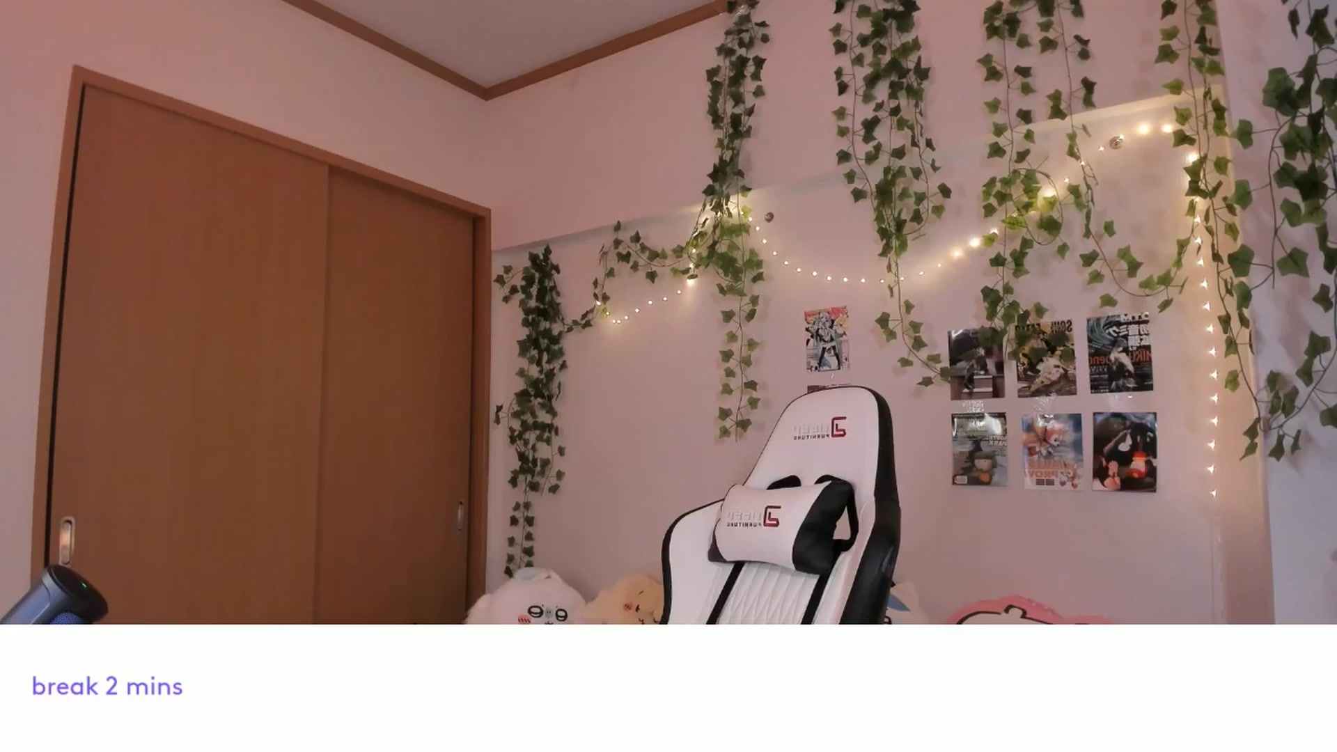 Gallery image thumbnail from Its_Nokia's myfreecams stream on, 03/19/2026, 09:16 image 9 of 20