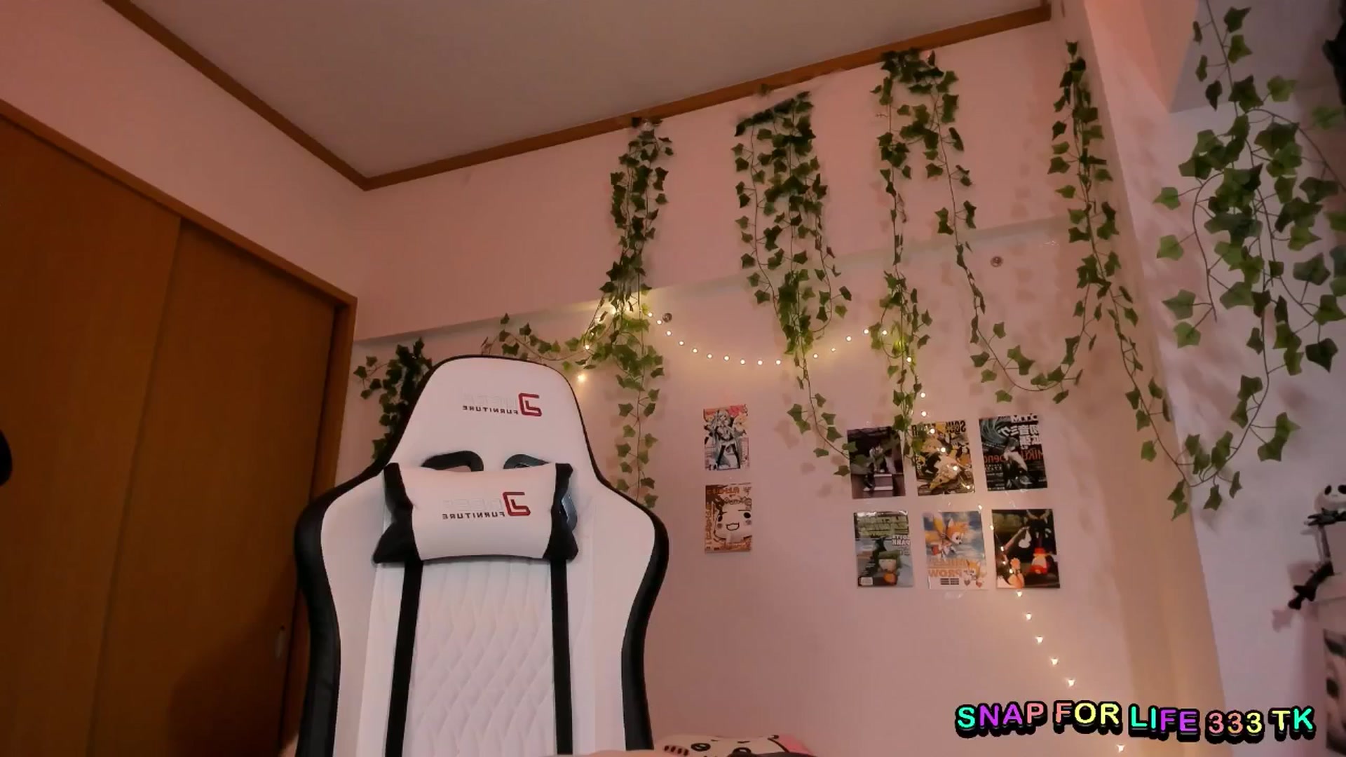 Gallery image thumbnail from Its_Nokia's myfreecams stream on, 03/24/2026, 10:05 image 18 of 20