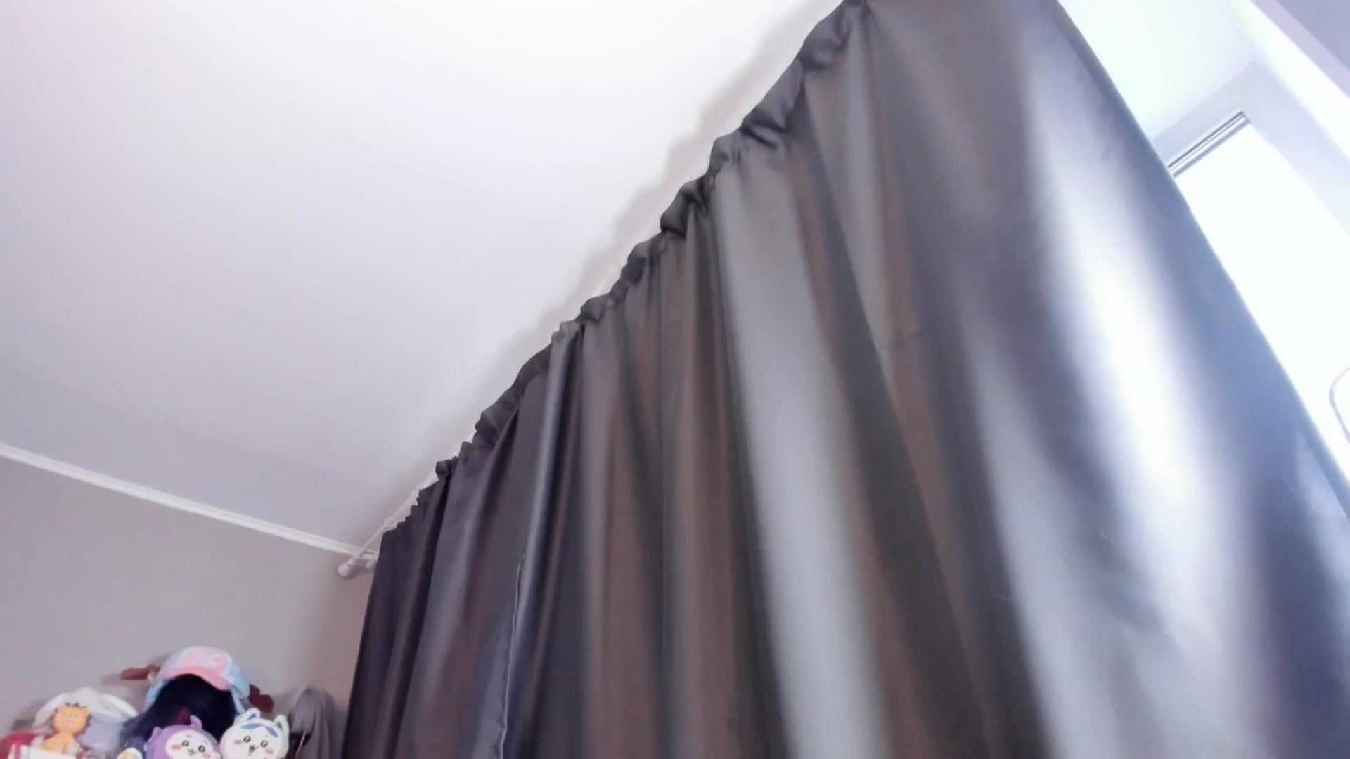 Gallery image thumbnail from Its_Nokia's myfreecams stream on, 04/28/2026, 10:09 image 6 of 20