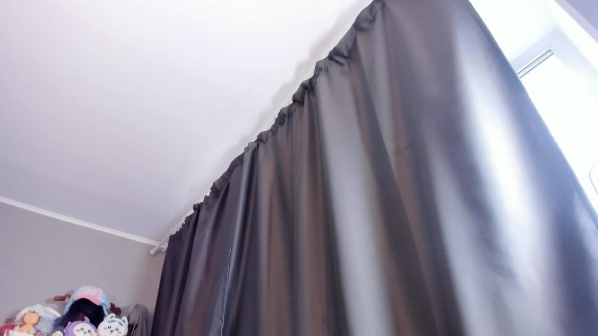 Gallery image thumbnail from Its_Nokia's myfreecams stream on, 04/28/2026, 10:09 image 3 of 20
