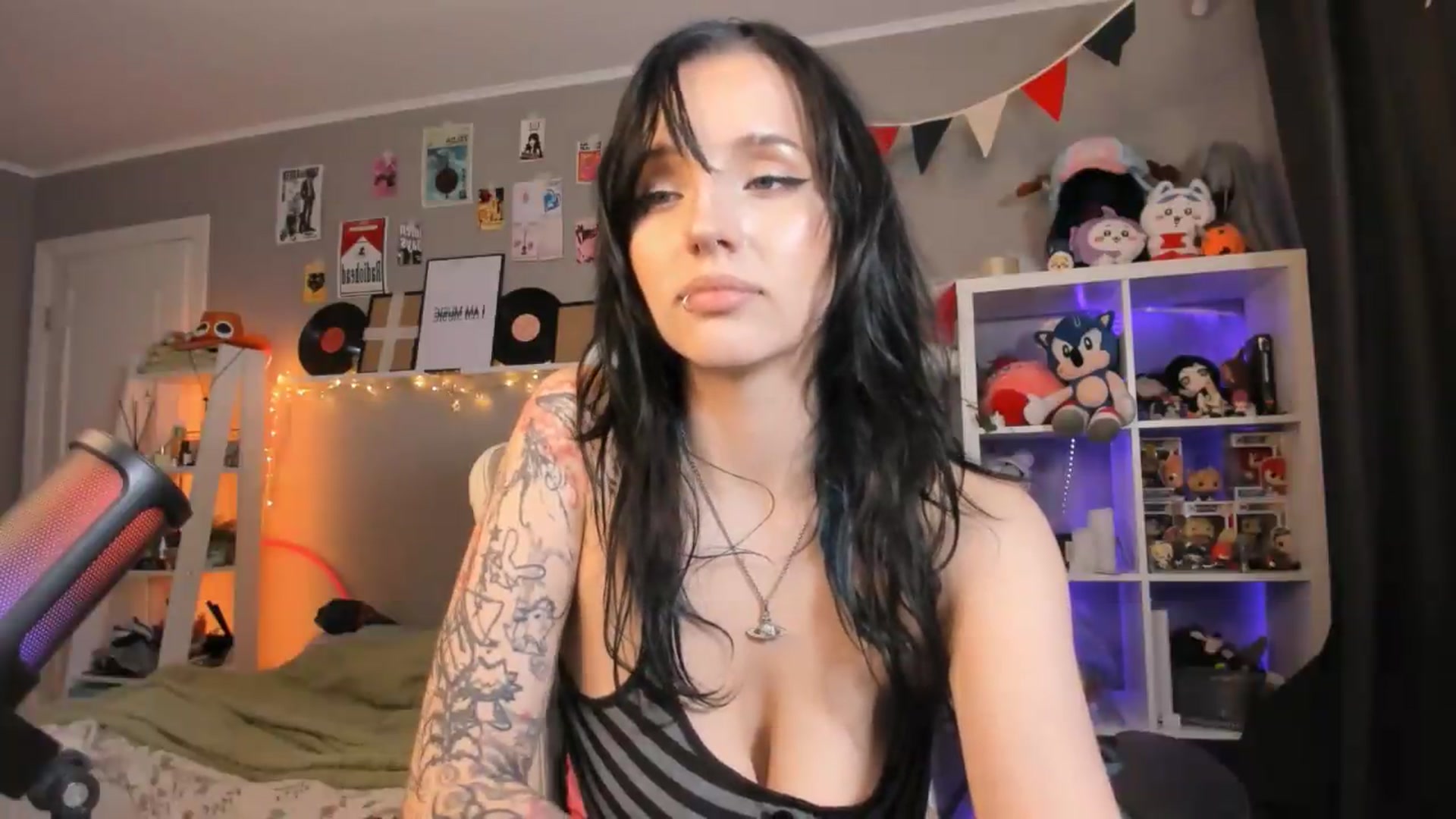 Gallery image thumbnail from Its_Nokia's myfreecams stream on, 05/10/2026, 10:07 image 12 of 20