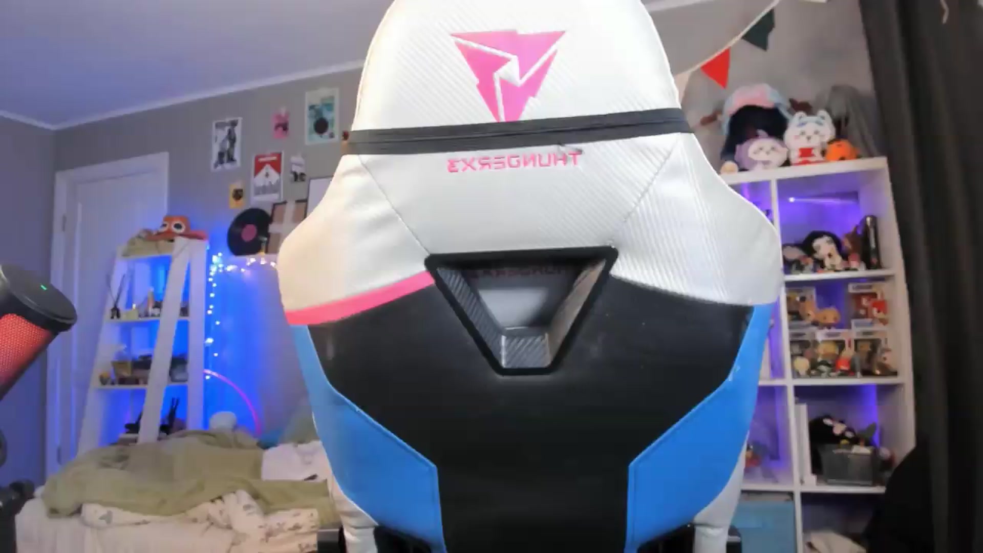 Gallery image thumbnail from Its_Nokia's myfreecams stream on, 05/19/2026, 09:22 image 3 of 20