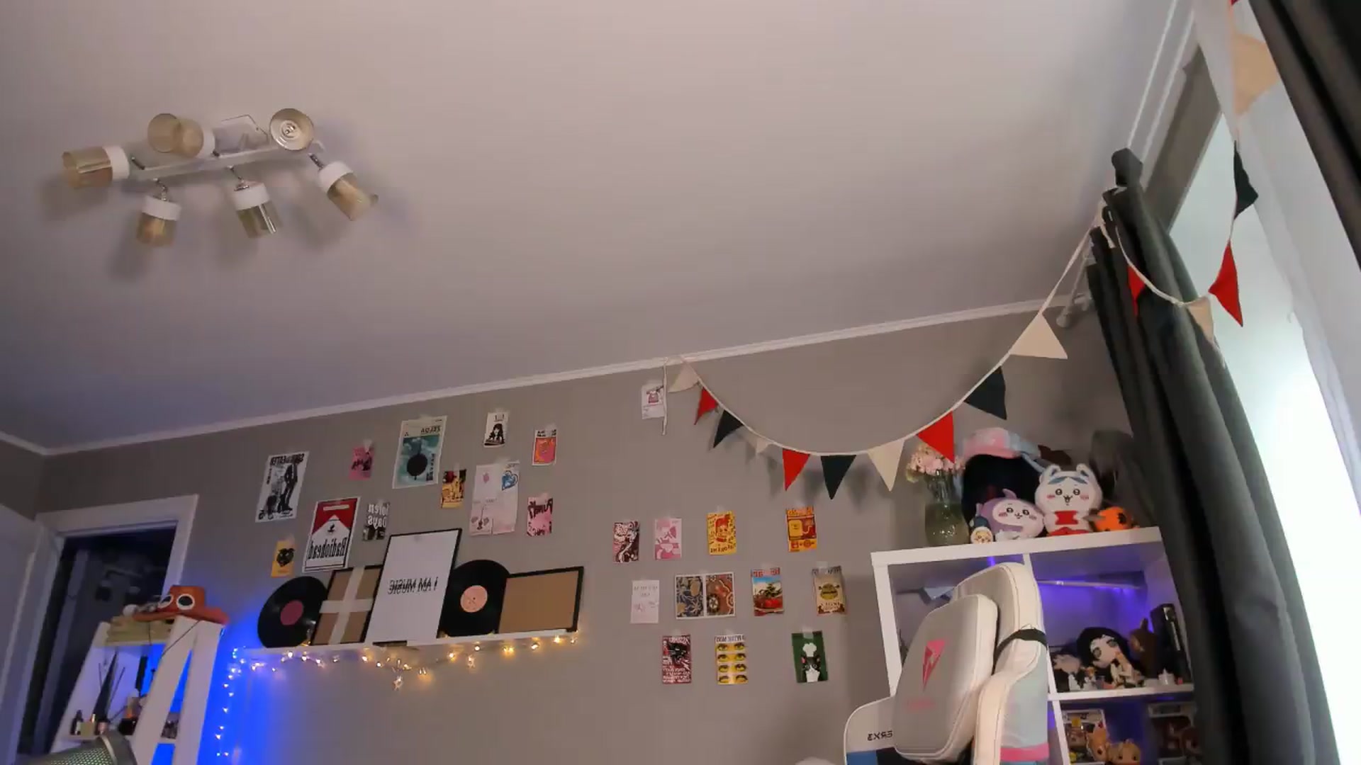 Gallery image thumbnail from Its_Nokia's myfreecams stream on, 06/12/2026, 10:05 image 5 of 20