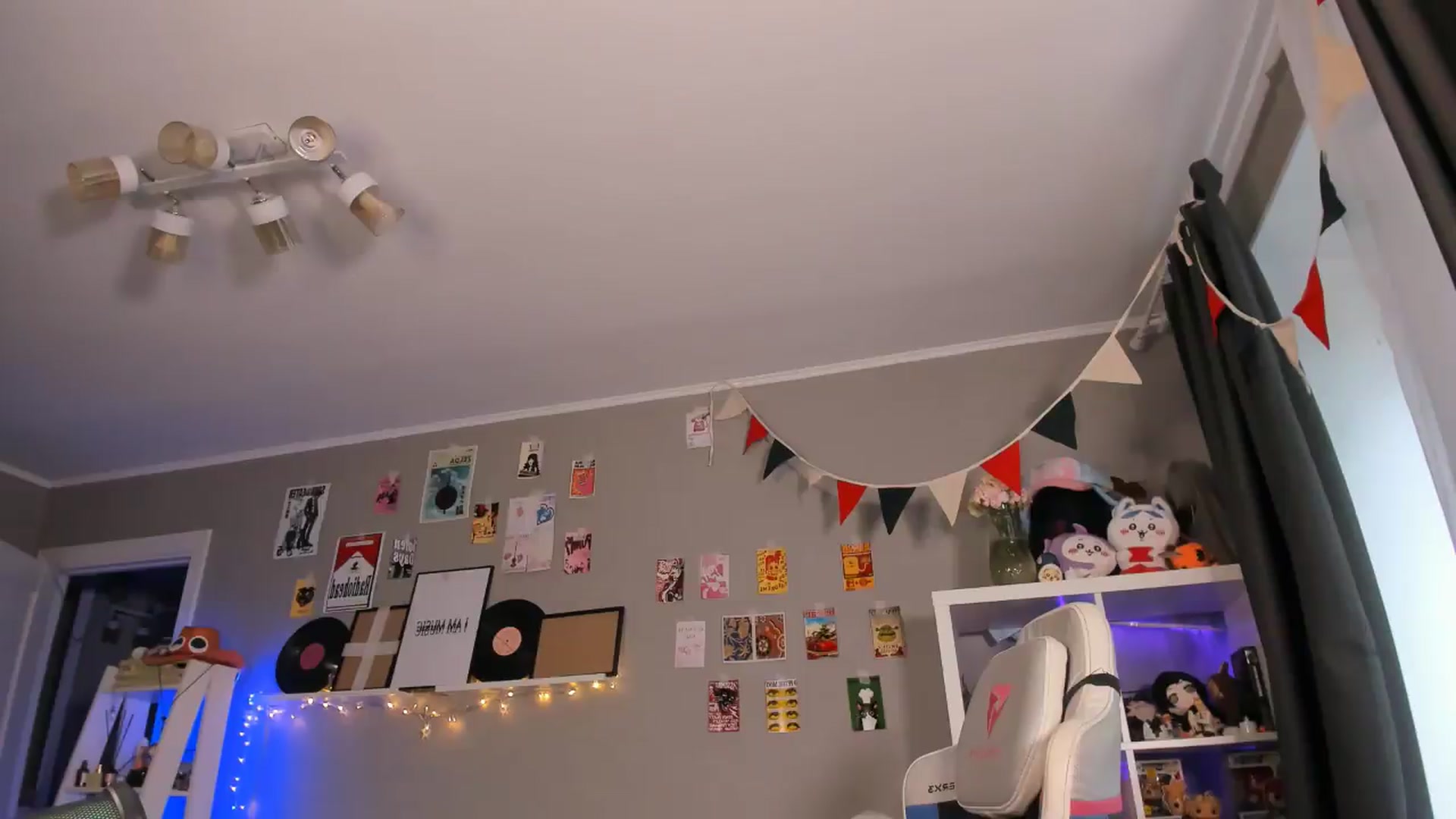 Gallery image thumbnail from Its_Nokia's myfreecams stream on, 06/12/2026, 10:05 image 6 of 20
