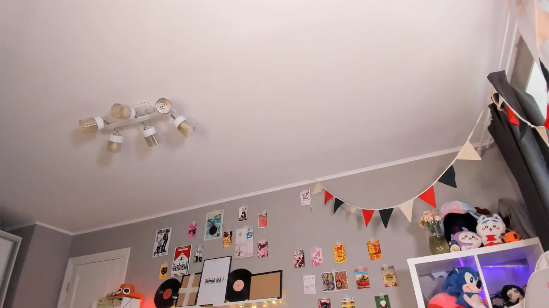 Gallery image thumbnail from Its_Nokia's myfreecams stream on, 06/15/2026, 10:07 image 2 of 20