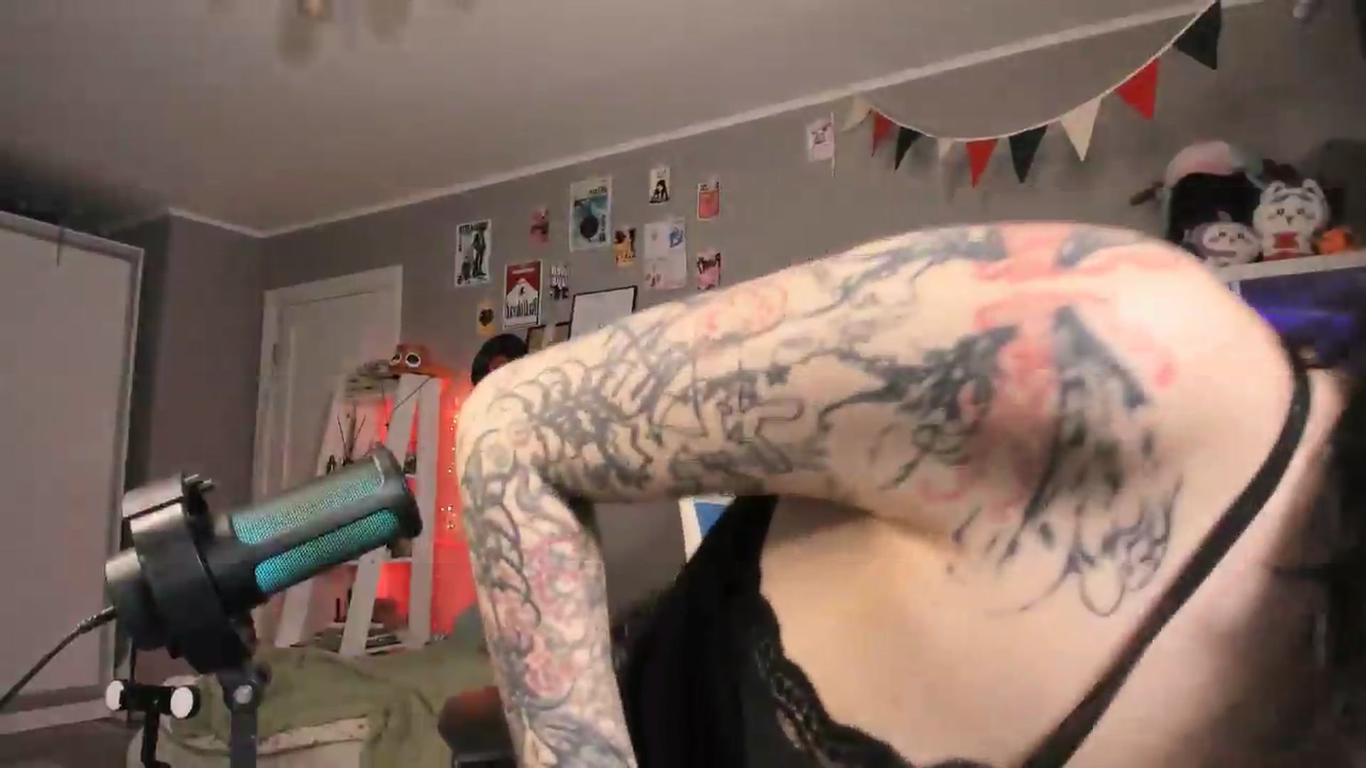 Gallery image thumbnail from Its_Nokia's myfreecams stream on, 06/27/2026, 10:15 image 14 of 20