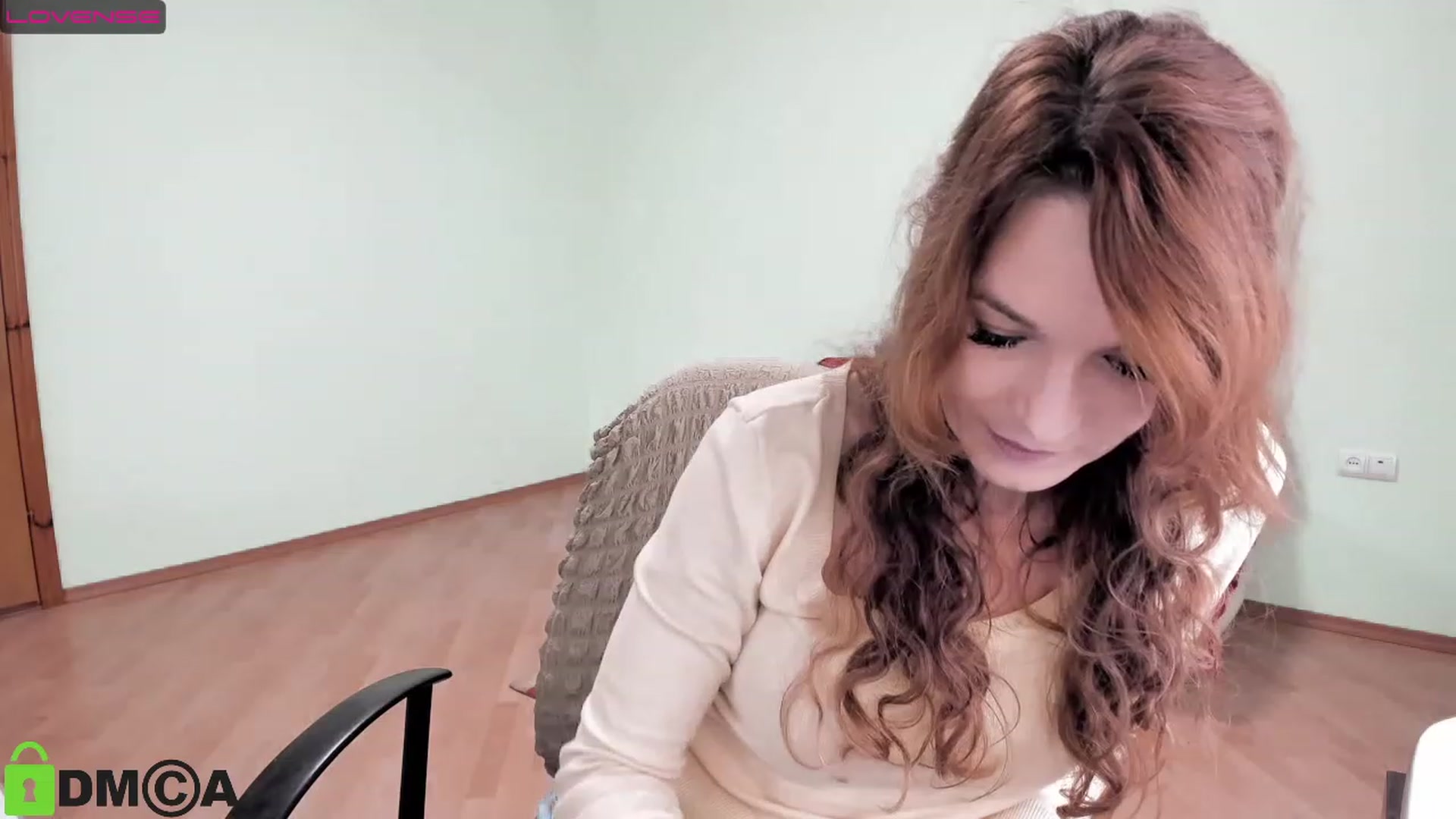 Gallery image thumbnail from Its_Sunshine's myfreecams stream on, 11/14/2022, 11:03 image 20 of 20