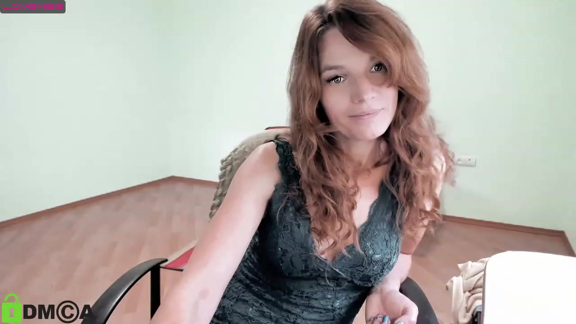 Gallery image thumbnail from Its_Sunshine's myfreecams stream on, 11/14/2022, 13:14 image 2 of 20