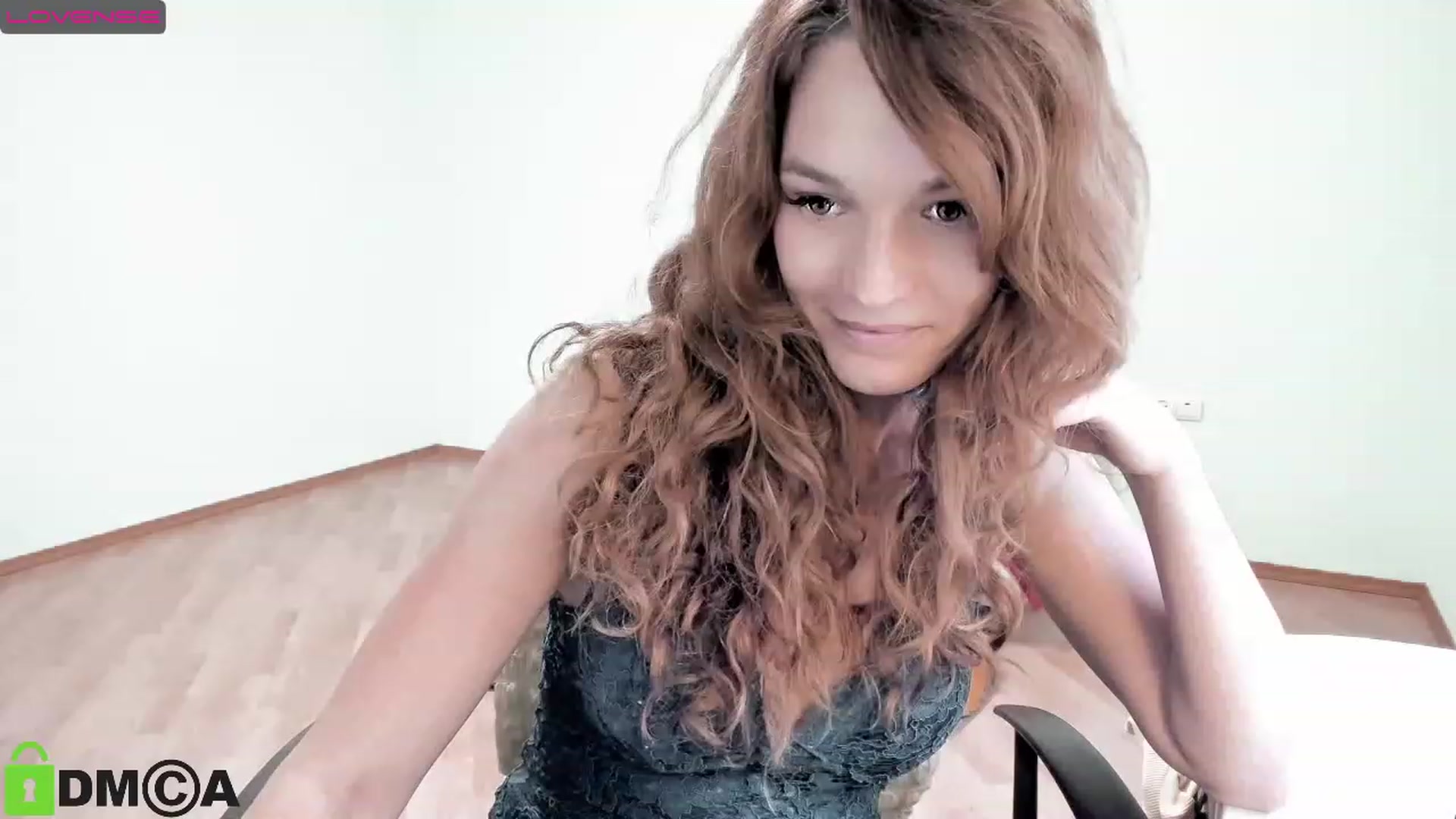 Gallery image thumbnail from Its_Sunshine's myfreecams stream on, 11/14/2022, 13:14 image 11 of 20