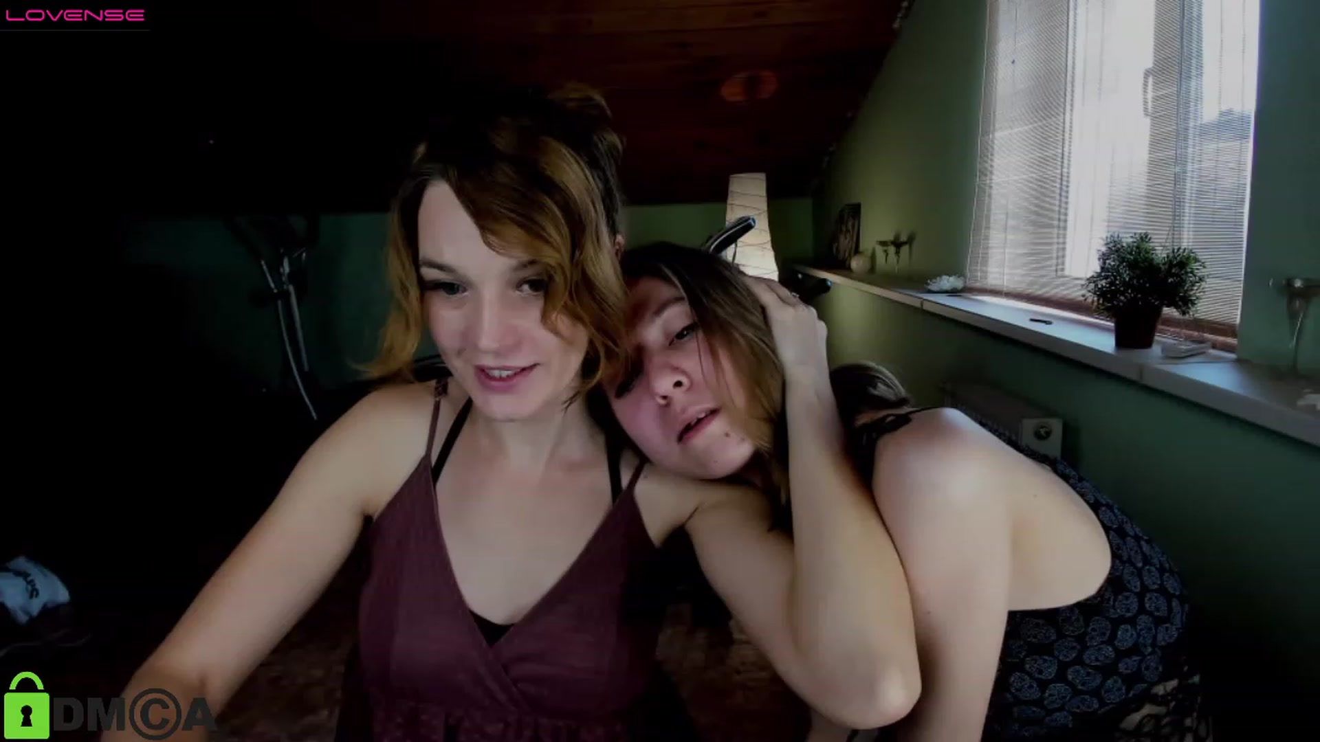 Gallery image thumbnail from Its_Sunshine's myfreecams stream on, 11/15/2022, 10:16 image 14 of 20