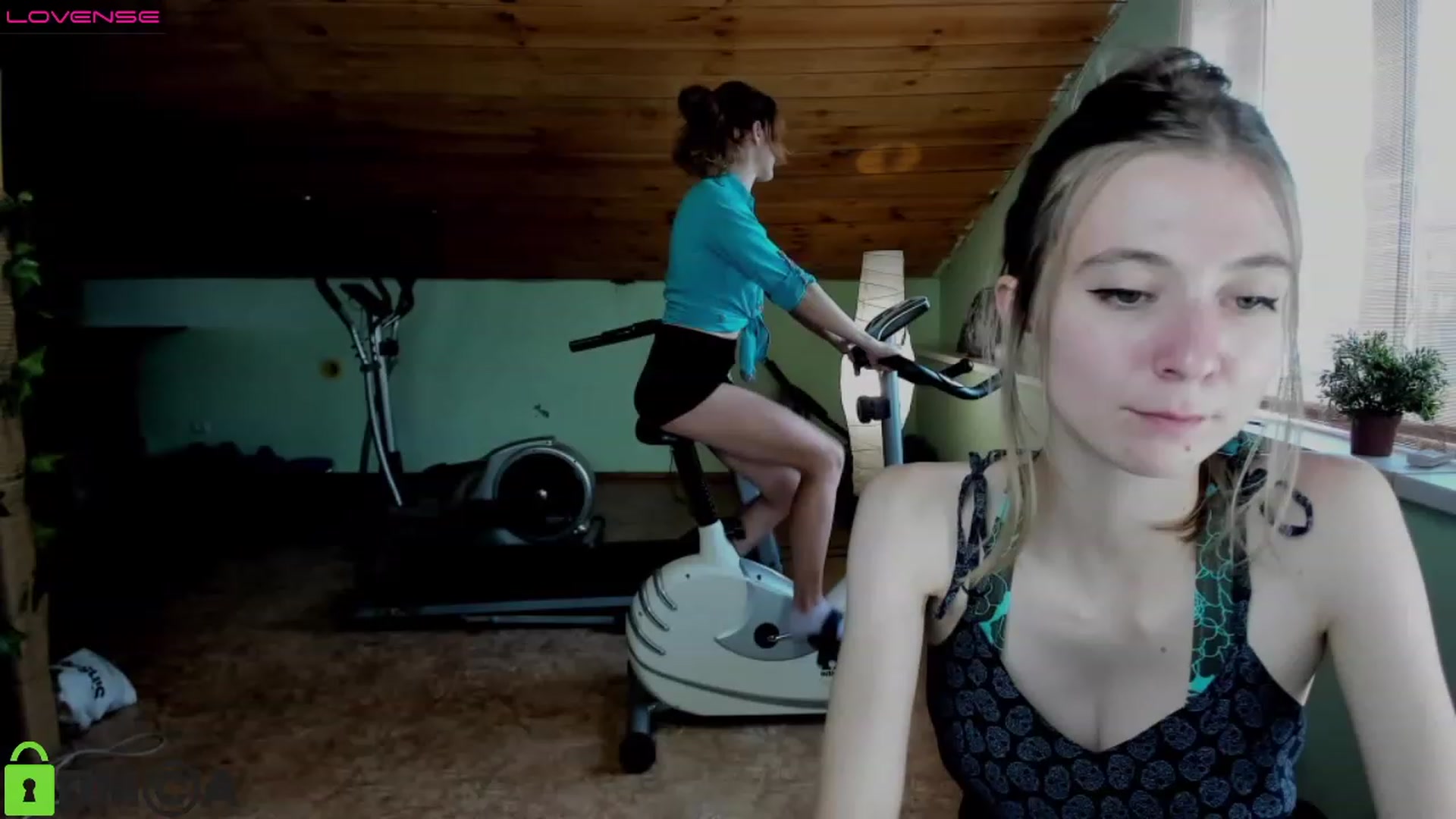 Gallery image thumbnail from Its_Sunshine's myfreecams stream on, 11/15/2022, 11:27 image 5 of 20