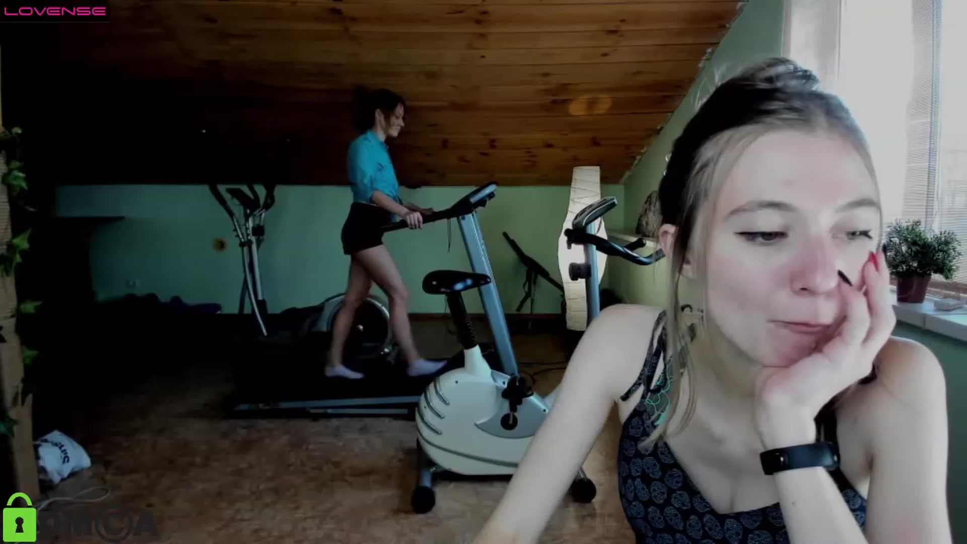 Gallery image thumbnail from Its_Sunshine's myfreecams stream on, 11/15/2022, 11:27 image 4 of 20