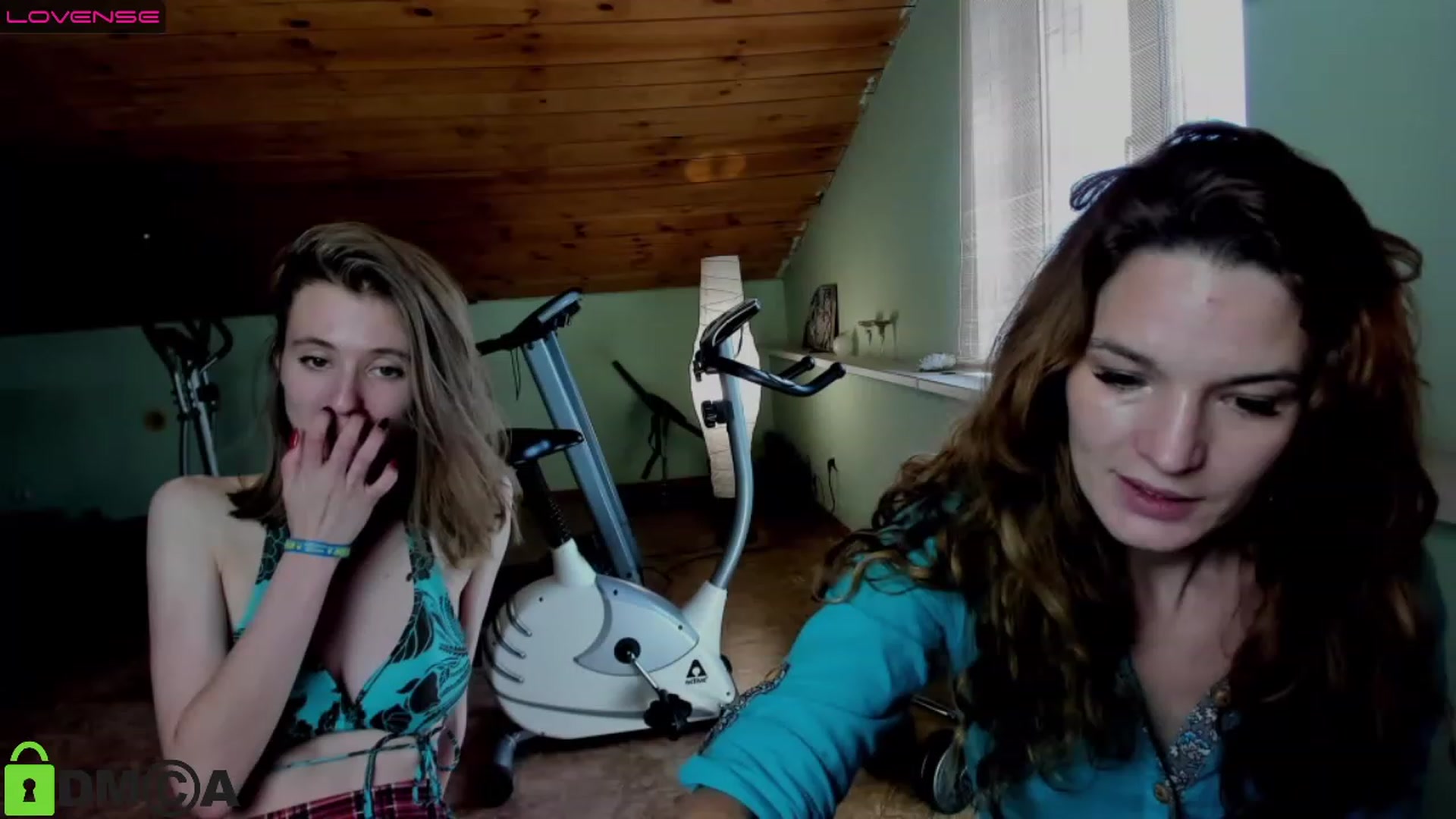 Gallery image thumbnail from Its_Sunshine's myfreecams stream on, 11/15/2022, 13:09 image 18 of 20