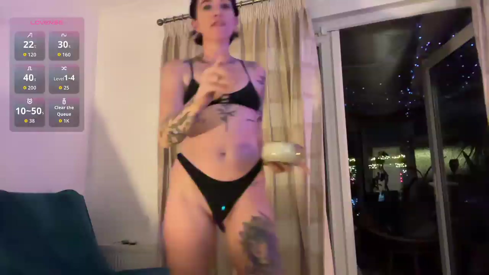 Gallery image thumbnail from Its_Verity's myfreecams stream on, 08/04/2026, 21:43 image 3 of 20