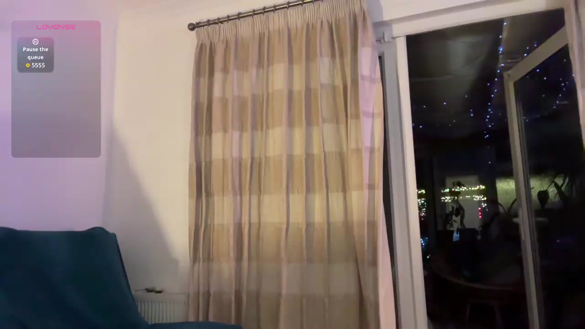 Gallery image thumbnail from Its_Verity's myfreecams stream on, 08/04/2026, 21:43 image 16 of 20