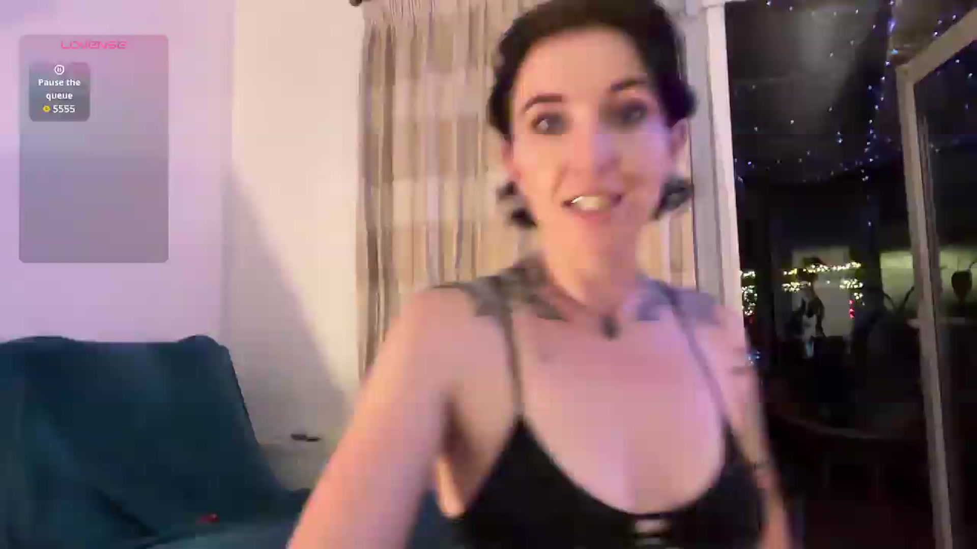 Gallery image thumbnail from Its_Verity's myfreecams stream on, 08/04/2026, 22:59 image 1 of 20