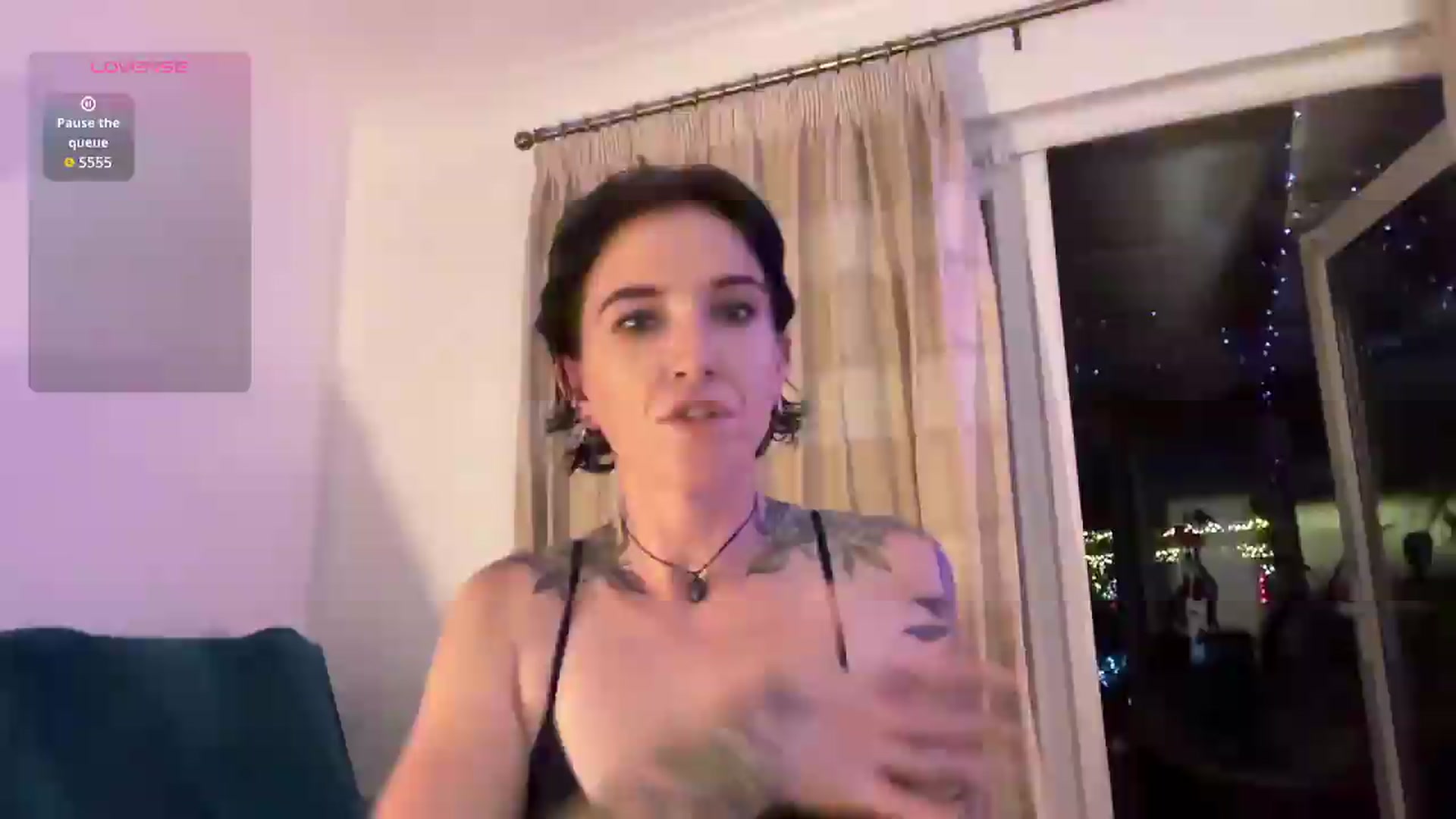 Gallery image thumbnail from Its_Verity's myfreecams stream on, 08/04/2026, 22:59 image 14 of 20
