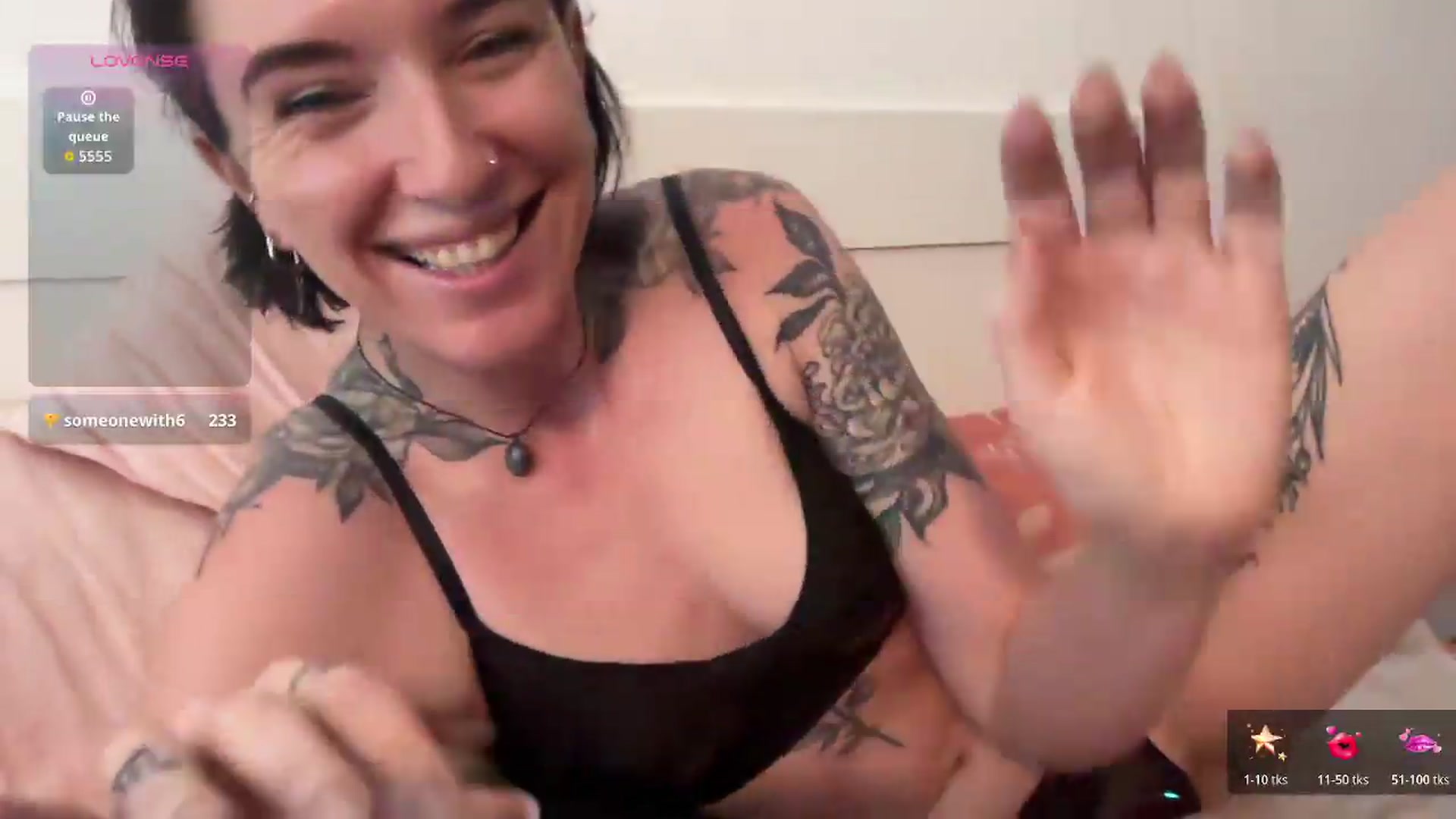 Gallery image thumbnail from Its_Verity's myfreecams stream on, 09/02/2026, 12:32 image 11 of 20