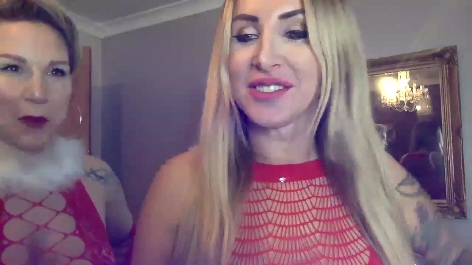 Gallery image thumbnail from Its_just_Evie's myfreecams stream on, 12/02/2022, 13:29 image 5 of 20