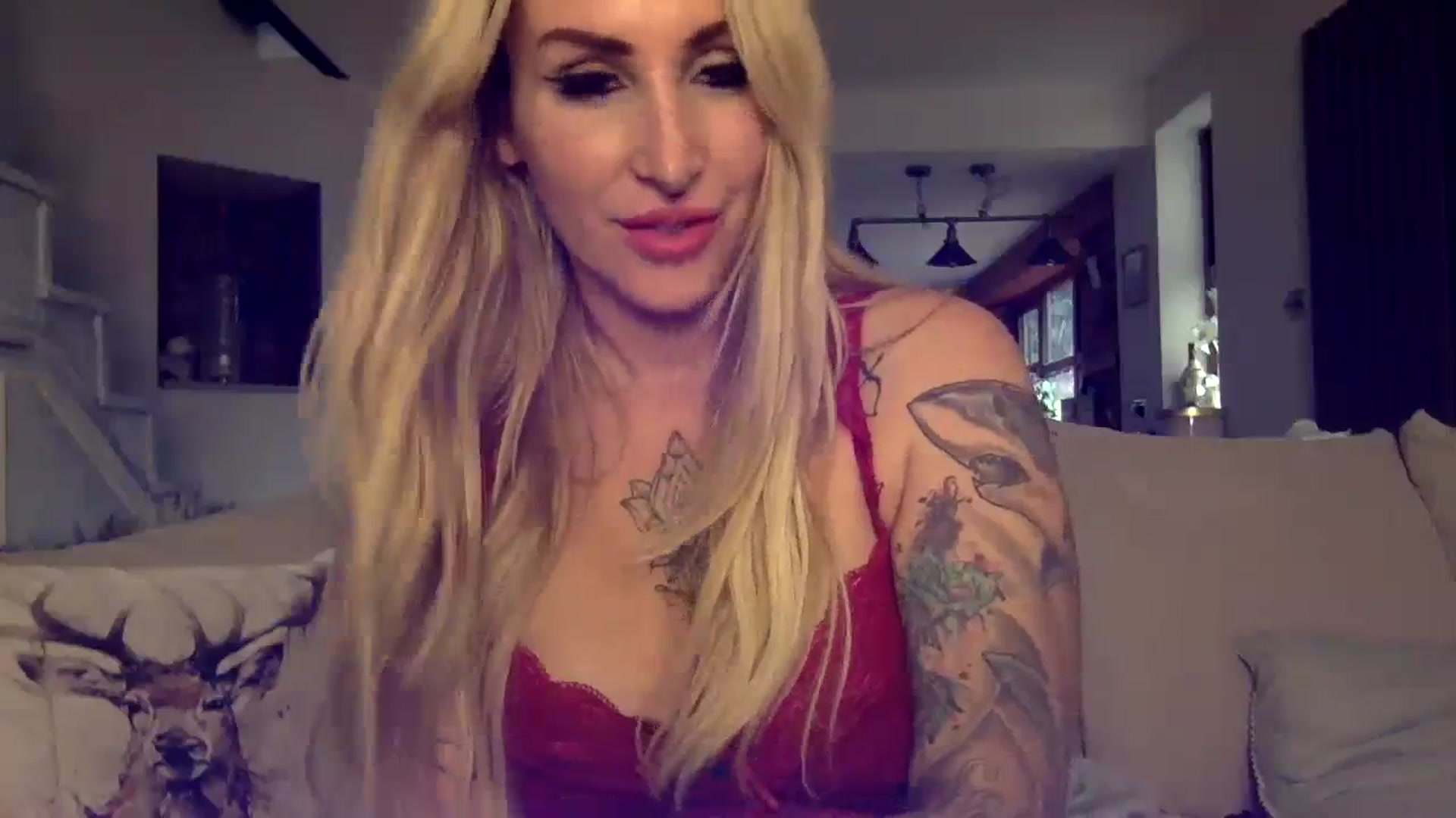 Gallery image thumbnail from Its_just_Evie's myfreecams stream on, 01/20/2024, 13:00 image 20 of 20