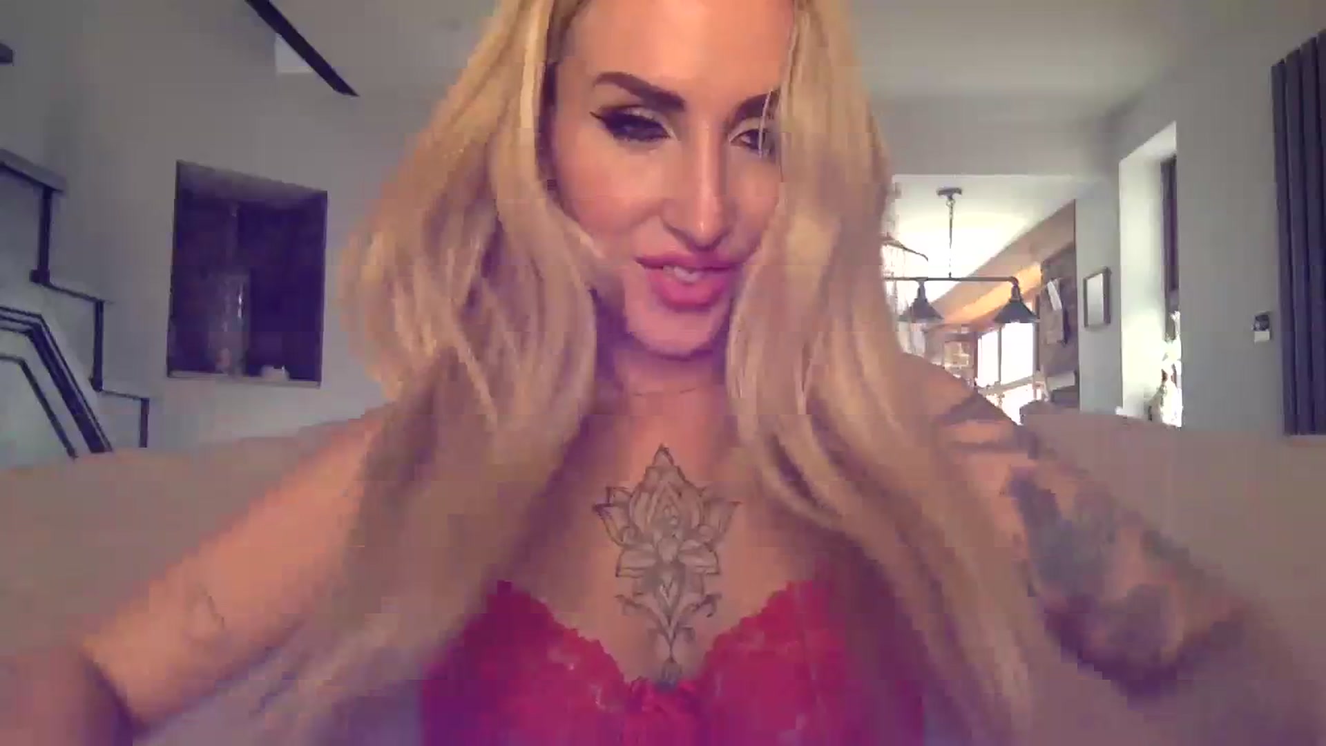 Gallery image thumbnail from Its_just_Evie's myfreecams stream on, 03/16/2024, 12:34 image 9 of 20