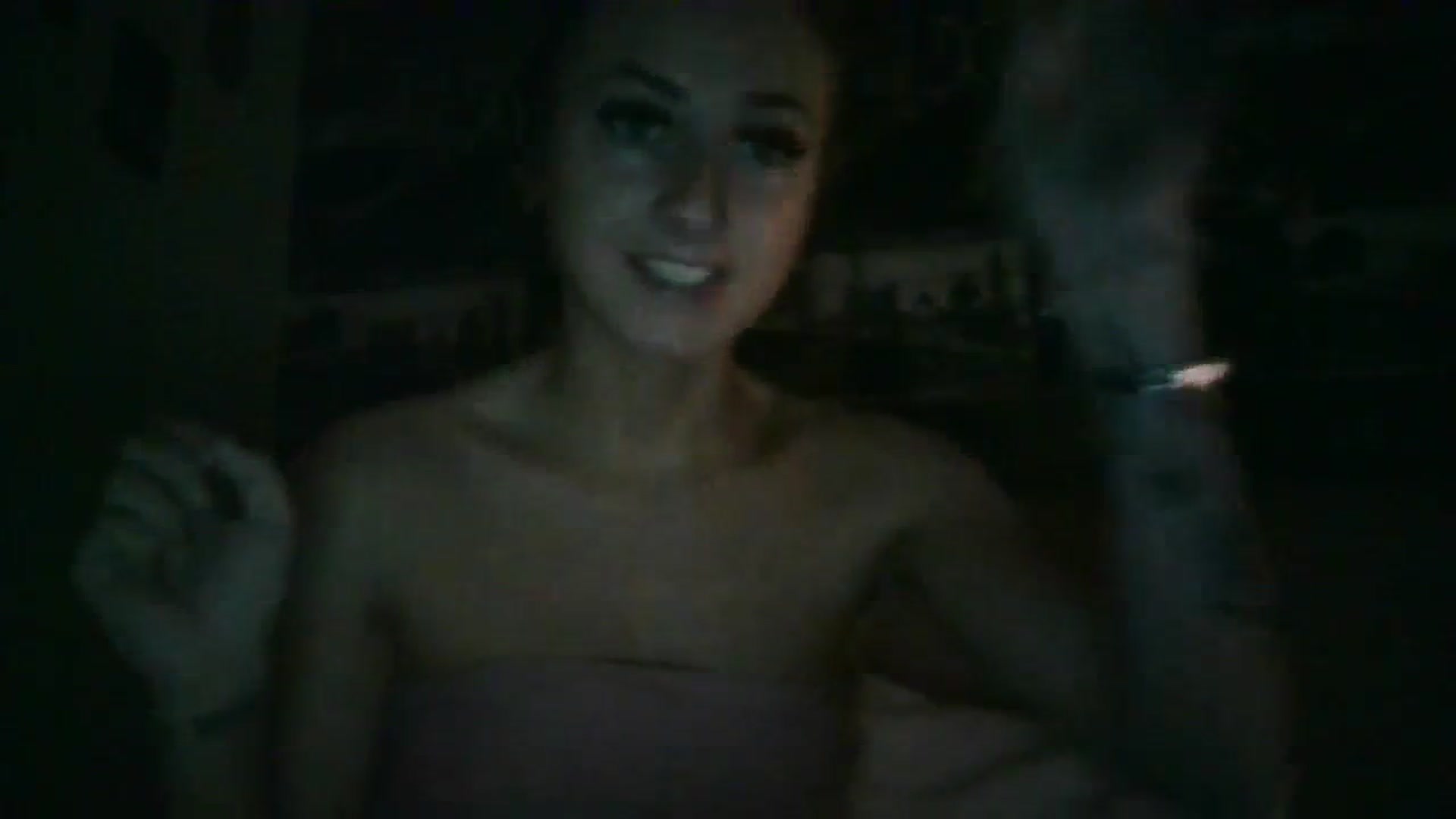 Gallery image thumbnail from Its_kyliee's myfreecams stream on, 08/14/2023, 02:29 image 7 of 20