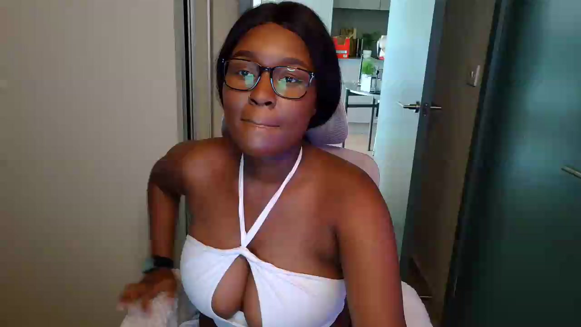 Gallery image thumbnail from Itsanna_b's myfreecams stream on, 07/03/2026, 09:55 image 1 of 20