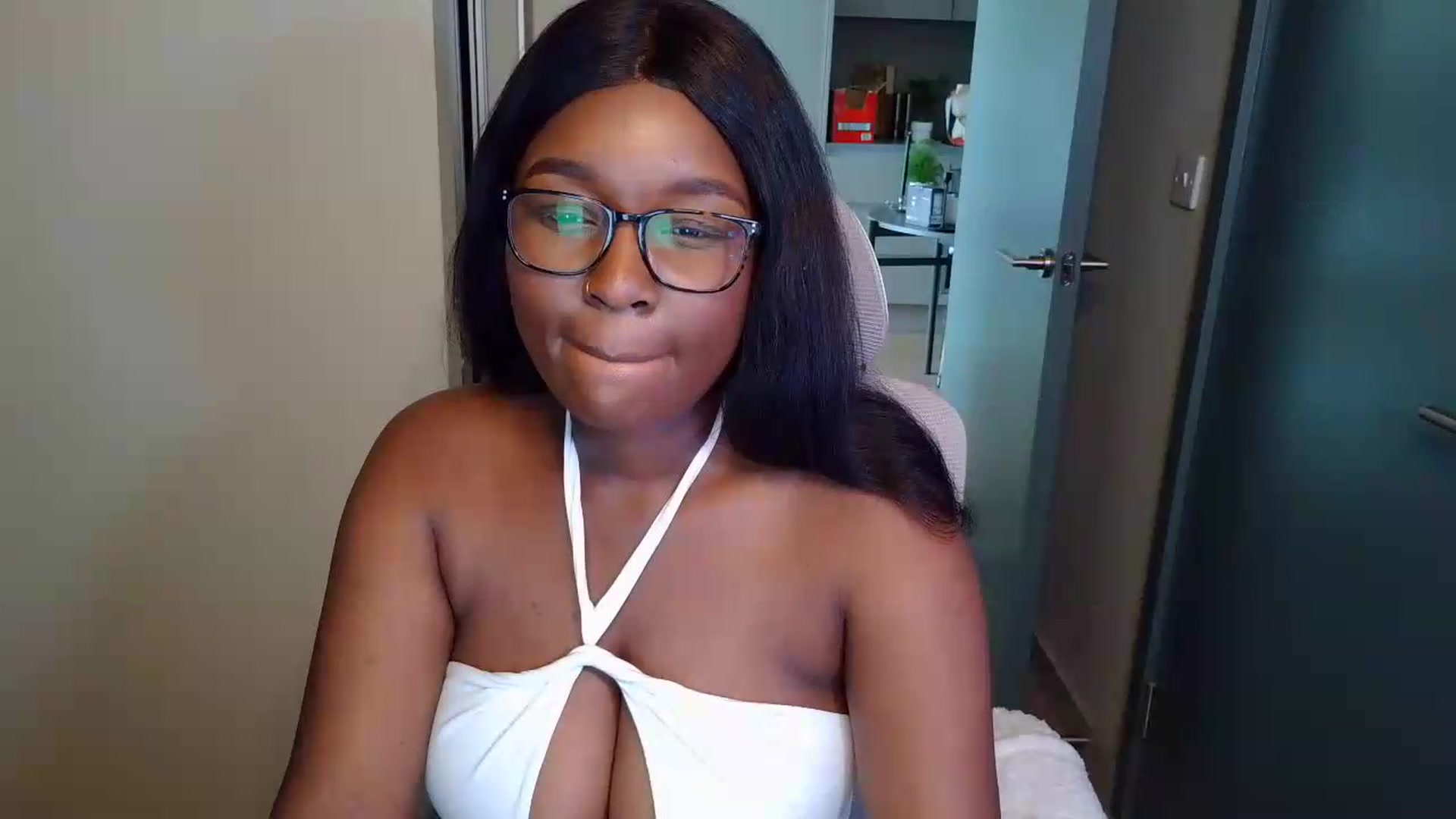 Gallery image thumbnail from Itsanna_b's myfreecams stream on, 07/03/2026, 11:34 image 18 of 20