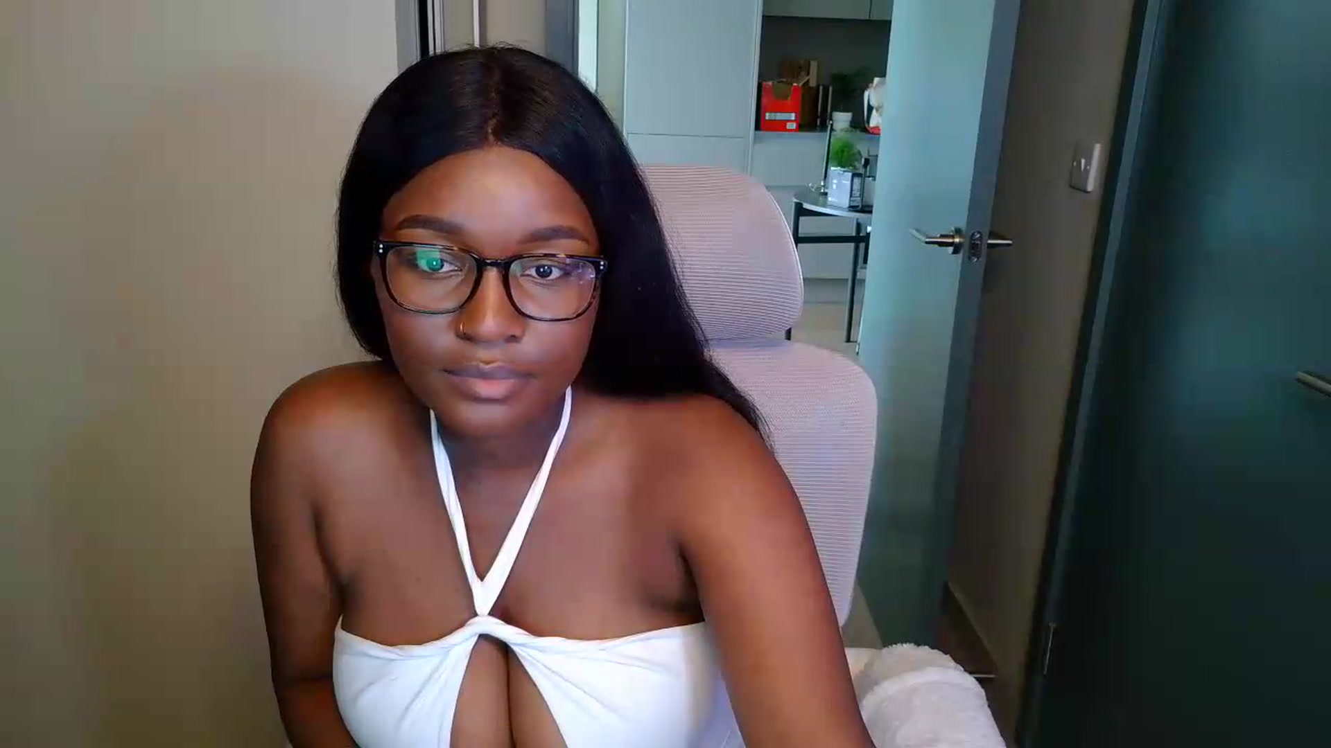 Gallery image thumbnail from Itsanna_b's myfreecams stream on, 07/03/2026, 11:34 image 9 of 20
