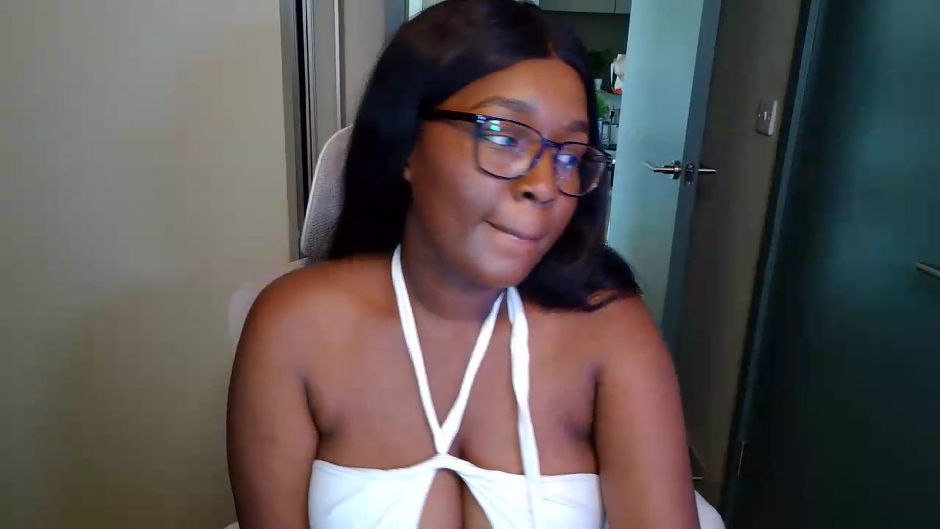 Gallery image thumbnail from Itsanna_b's myfreecams stream on, 07/03/2026, 12:26 image 17 of 20