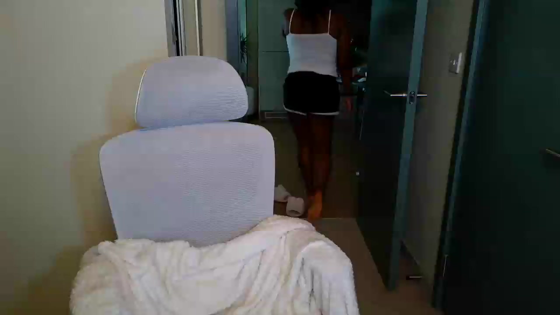 Gallery image thumbnail from Itsanna_b's myfreecams stream on, 07/09/2026, 11:36 image 16 of 20