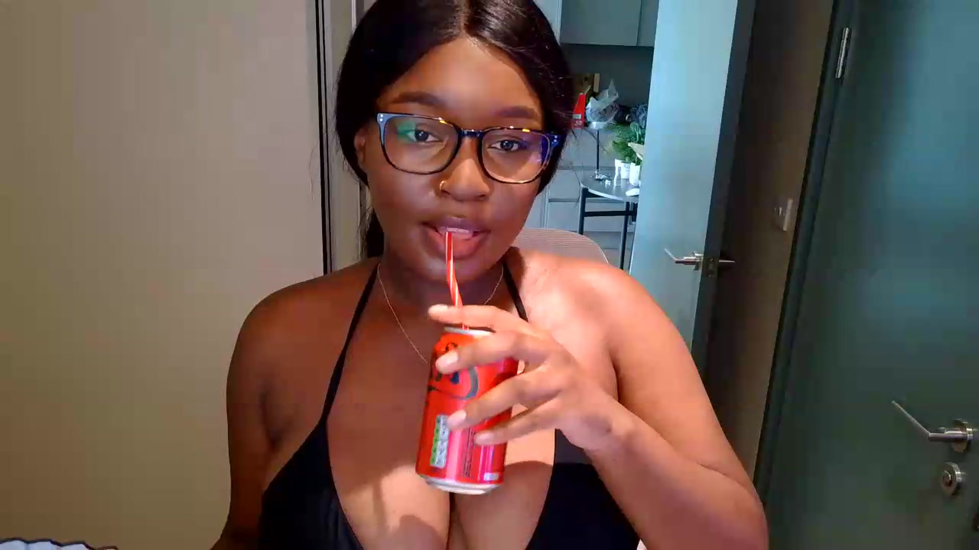 Gallery image thumbnail from Itsanna_b's myfreecams stream on, 07/10/2026, 09:51 image 14 of 20