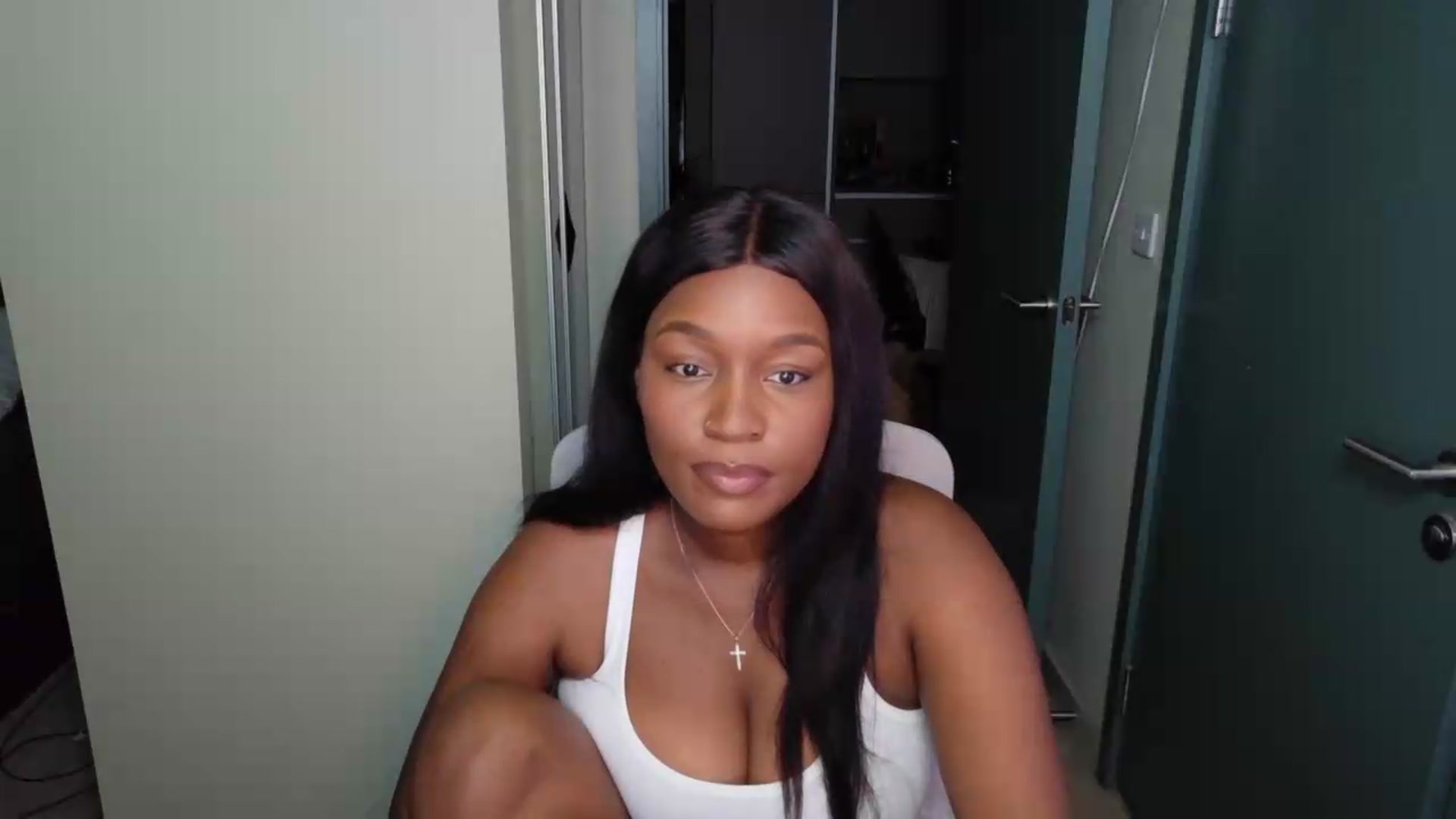 Gallery image thumbnail from Itsanna_b's myfreecams stream on, 07/29/2026, 02:01 image 4 of 20