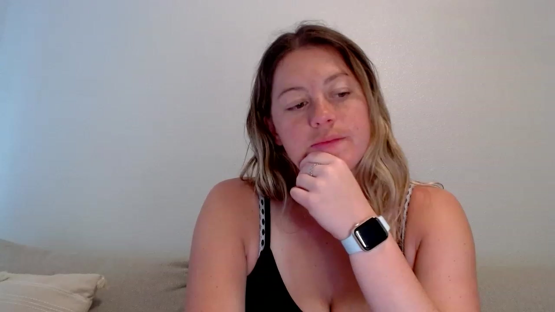 Gallery image thumbnail from Itsbecca's myfreecams stream on, 03/11/2023, 21:53 image 6 of 20