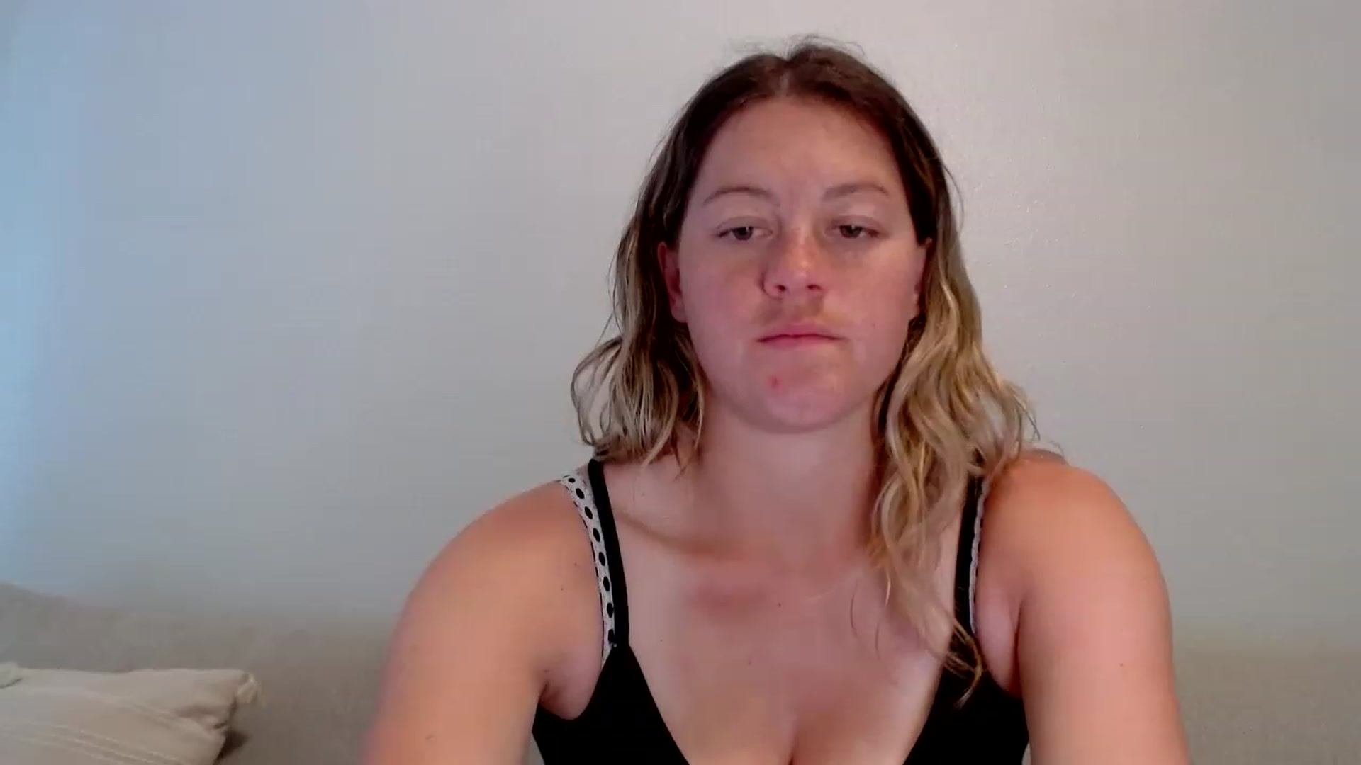 Gallery image thumbnail from Itsbecca's myfreecams stream on, 03/11/2023, 21:53 image 4 of 20