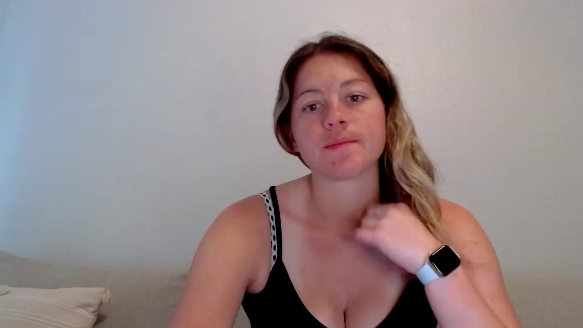 Gallery image thumbnail from Itsbecca's myfreecams stream on, 03/11/2023, 21:53 image 2 of 20