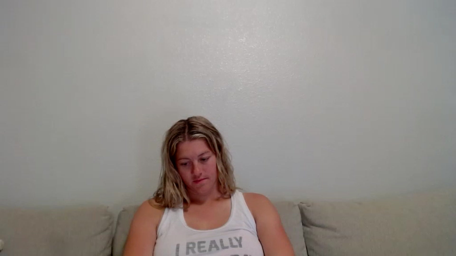 Gallery image thumbnail from Itsbecca's myfreecams stream on, 04/03/2023, 04:56 image 2 of 20